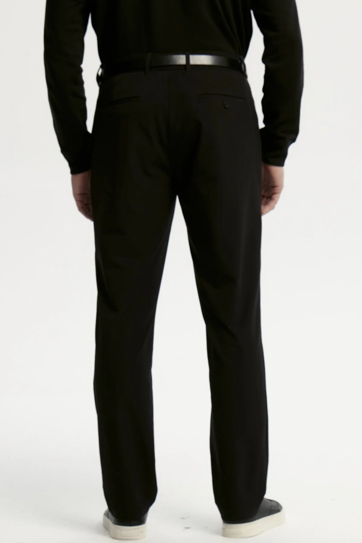 Pantalón Hombre Slim Negro - Image 3
