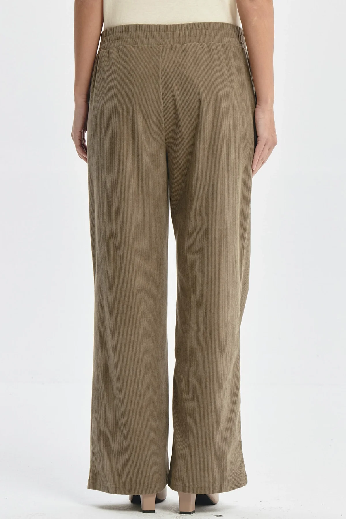 Pantalón Mujer Calce Recto Detalle Pretina Verde - Image 3