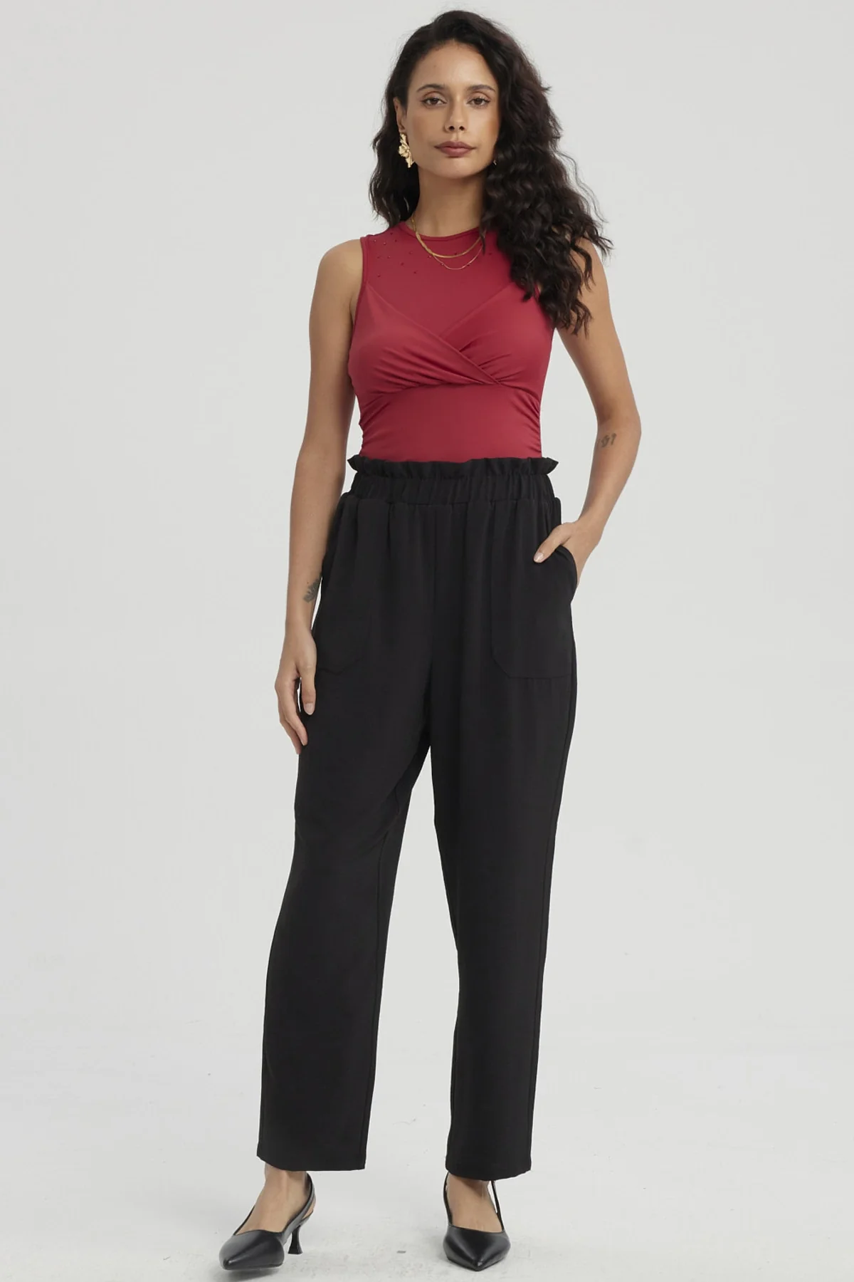 Pantalón Mujer Calce Slim Bolsillo Negro - Image 4
