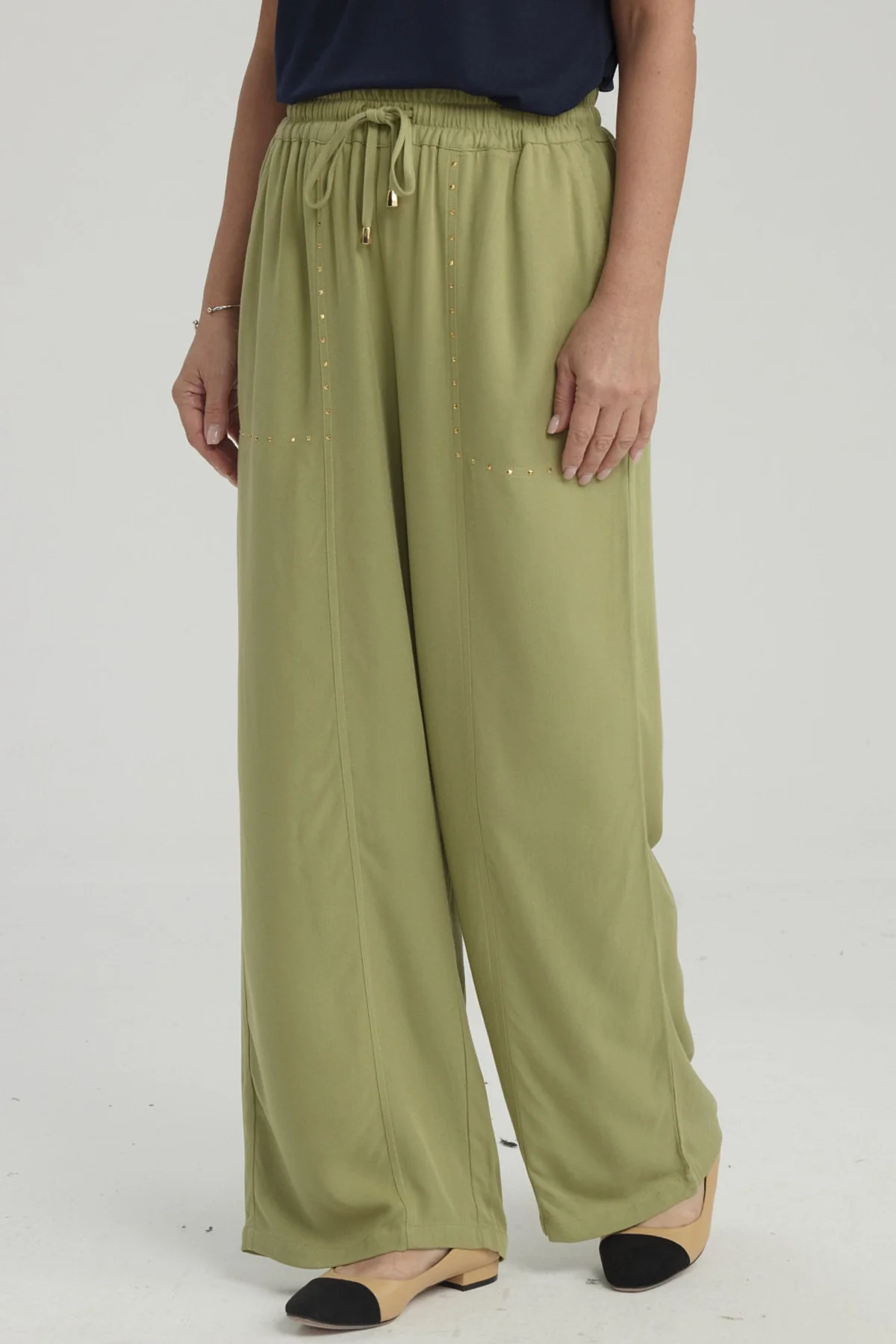 Pantalón Mujer Con Bolsillo Verde Claro - Image 2
