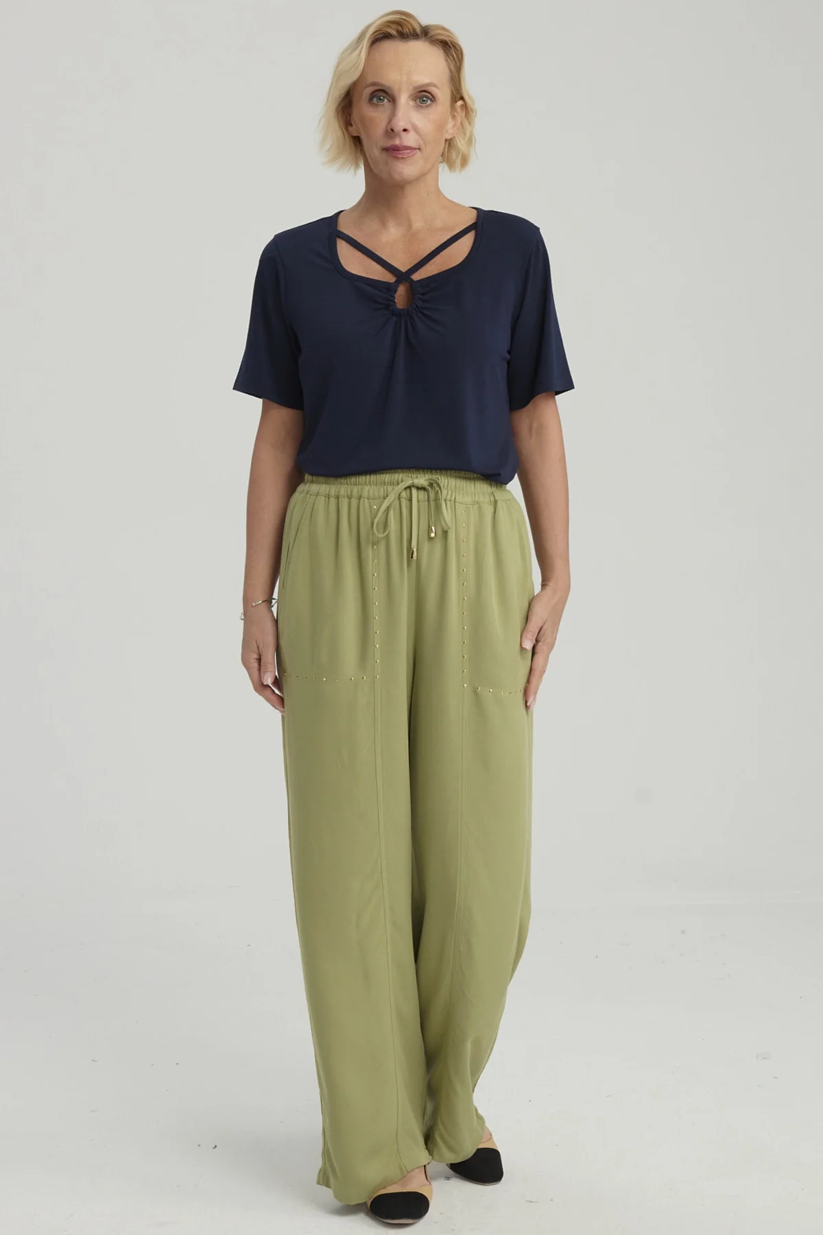 Pantalón Mujer Con Bolsillo Verde Claro - Image 4