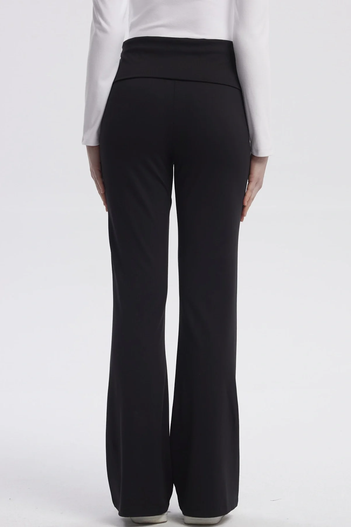 Pantalón Mujer Flare Negro - Image 3