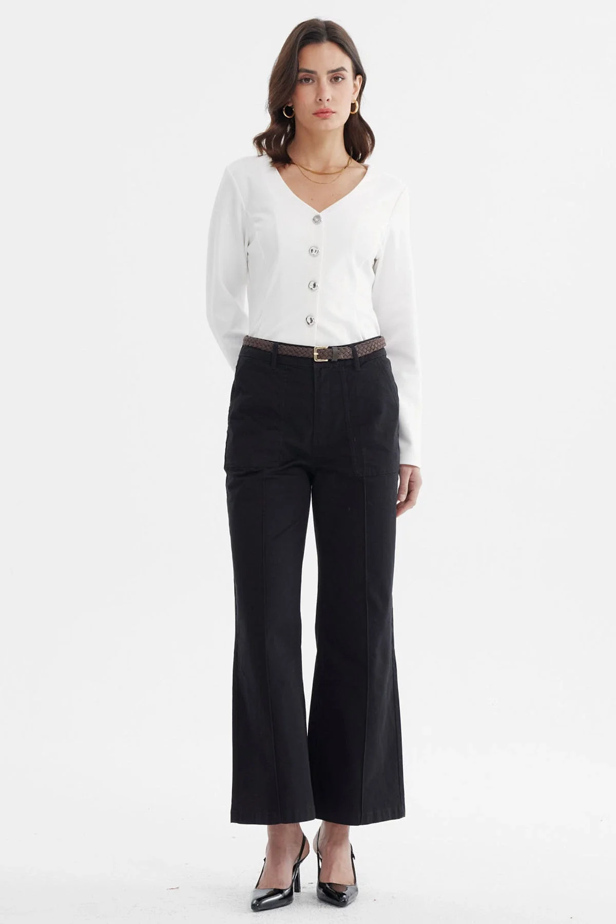 Pantalón Mujer Gabardina Con Cinturón Negro - Image 4