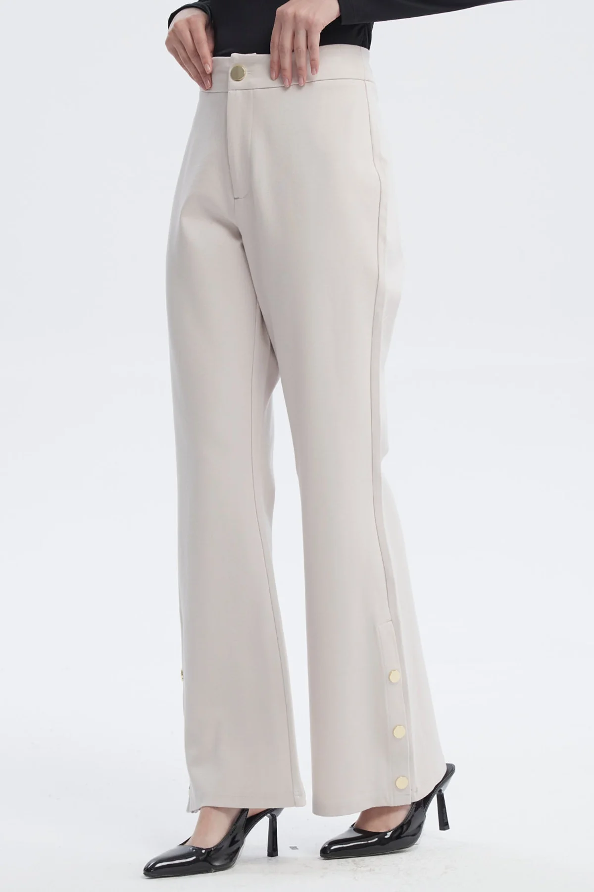 Pantalón Mujer Leve Flare Beige - Image 2