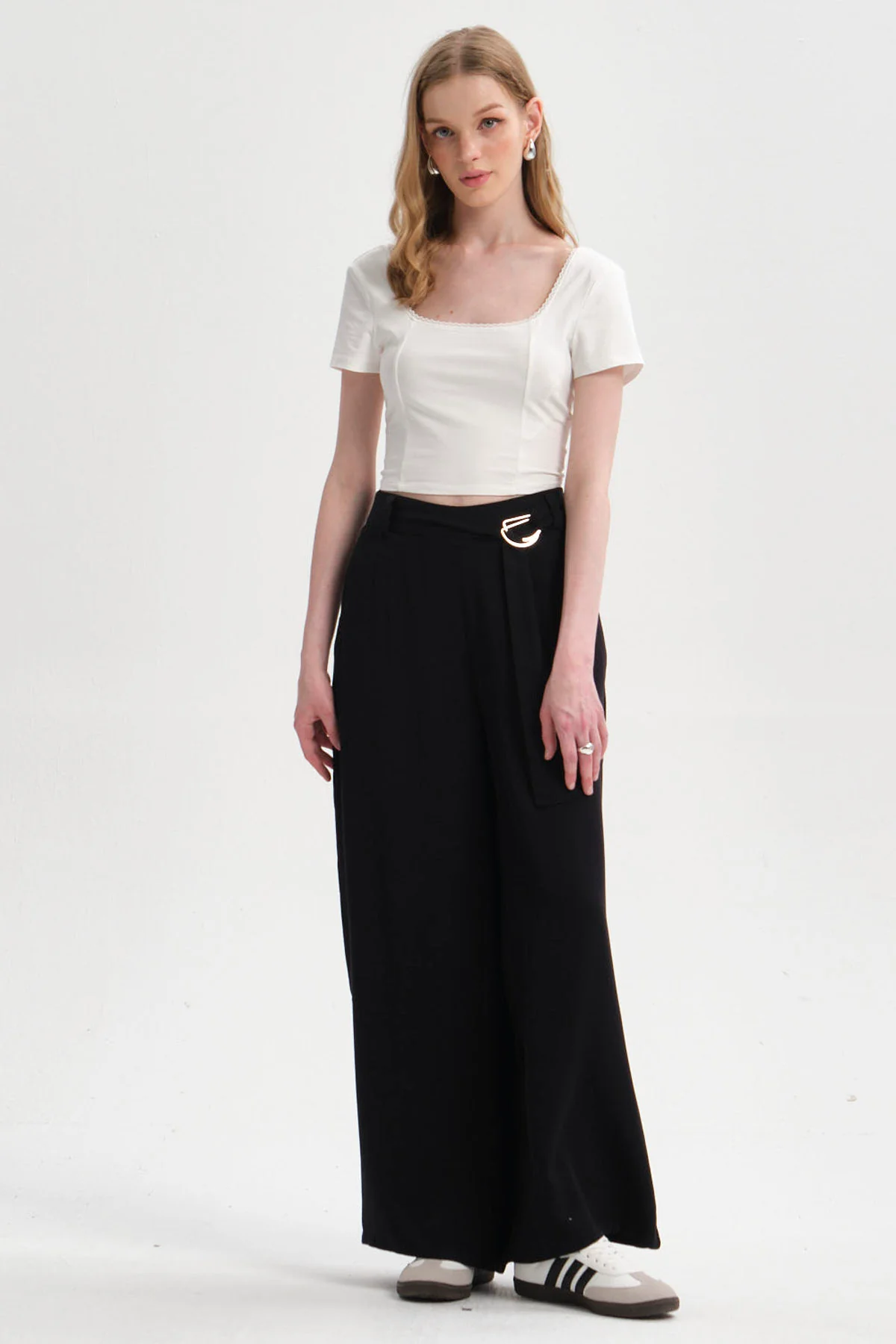 Pantalón Mujer Palazzo Cinturón Negro - Image 4