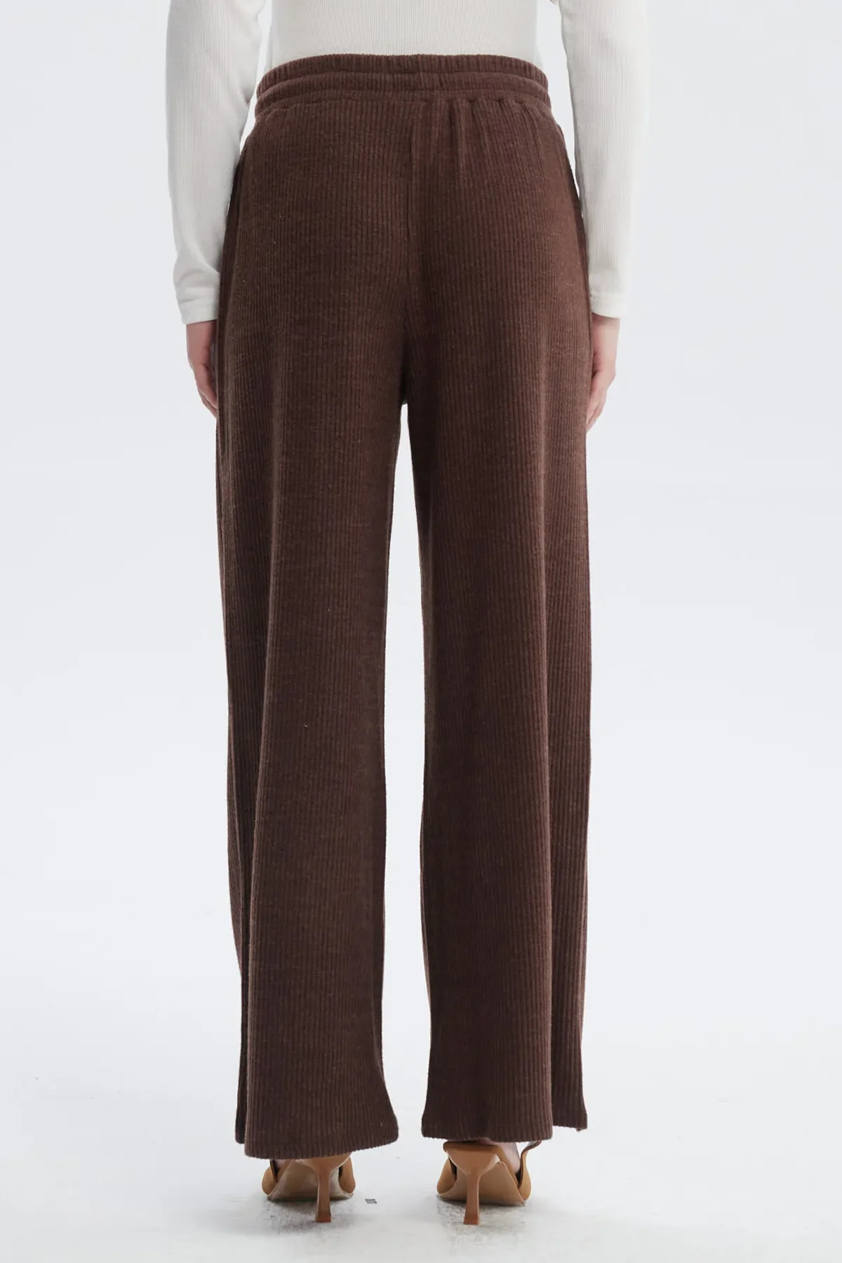 Pantalón Mujer Pretina Con Cordón Chocolate - Image 3
