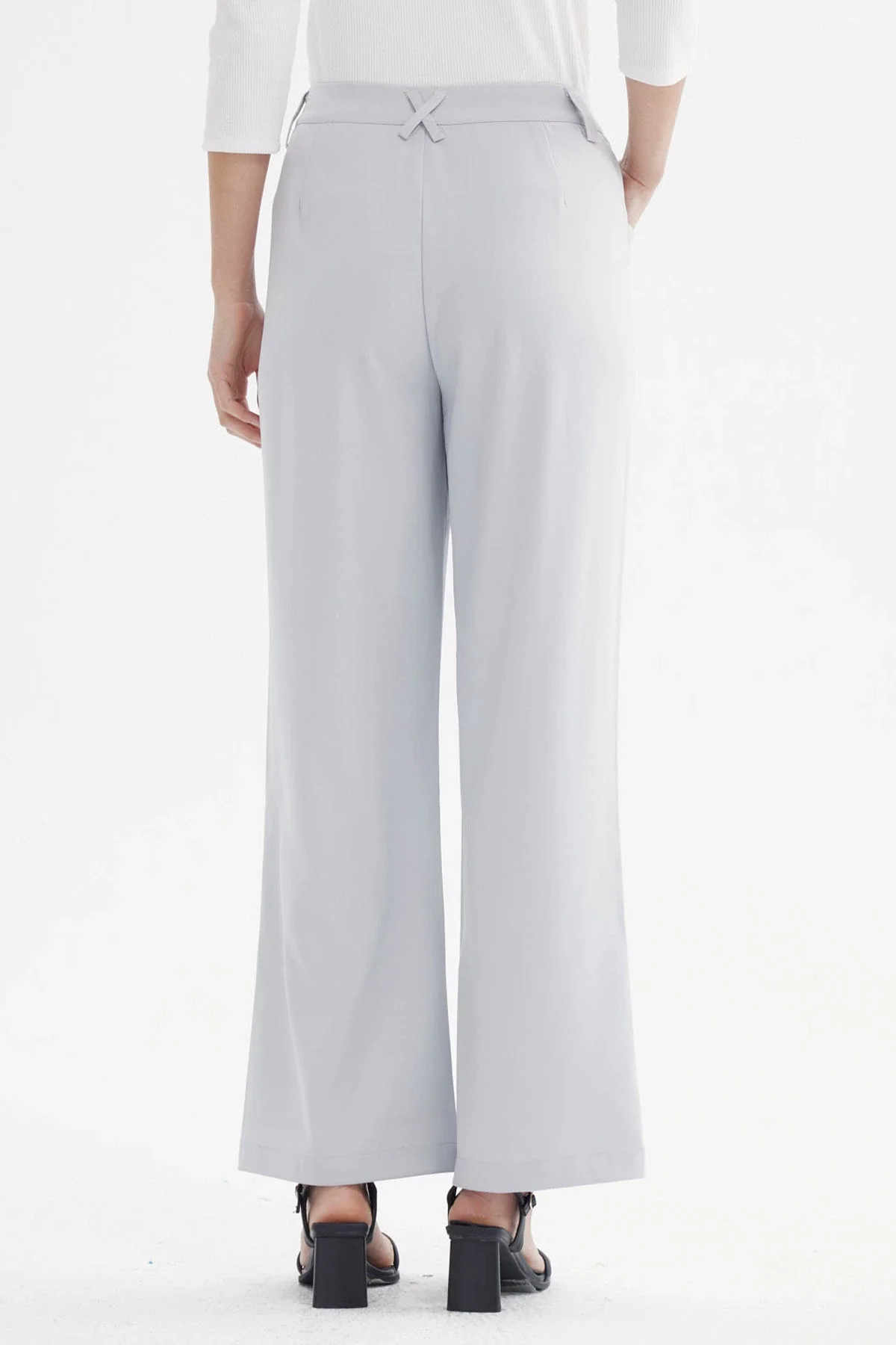 Pantalón Mujer Sastrero Pretina Botón Gris - Image 3