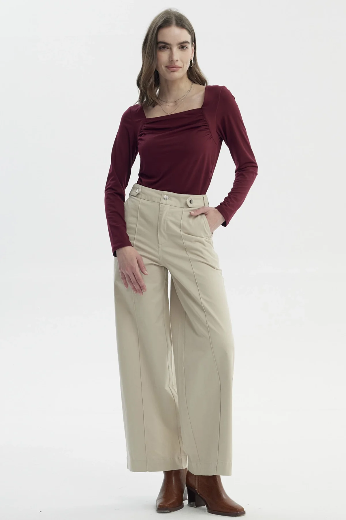 Pantalón Mujer Wide Leg Arena - Image 4