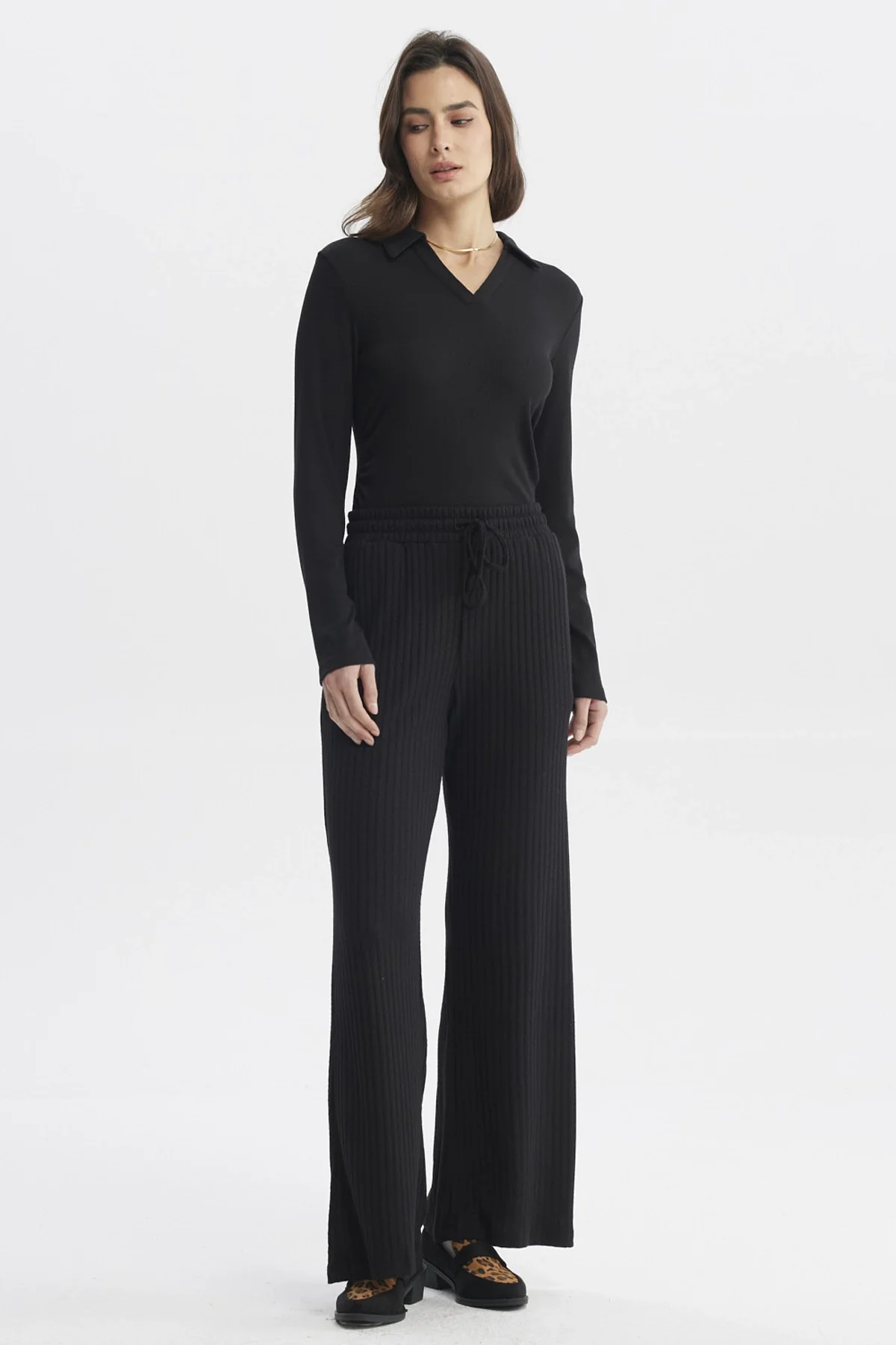 Pantalón Mujer Wide Leg Negro - Image 4