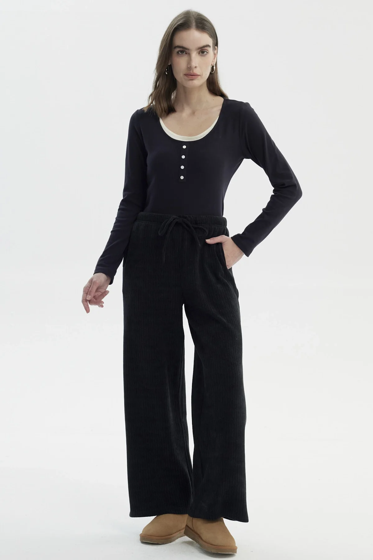 Pantalón Mujer Wide Leg Negro - Image 4