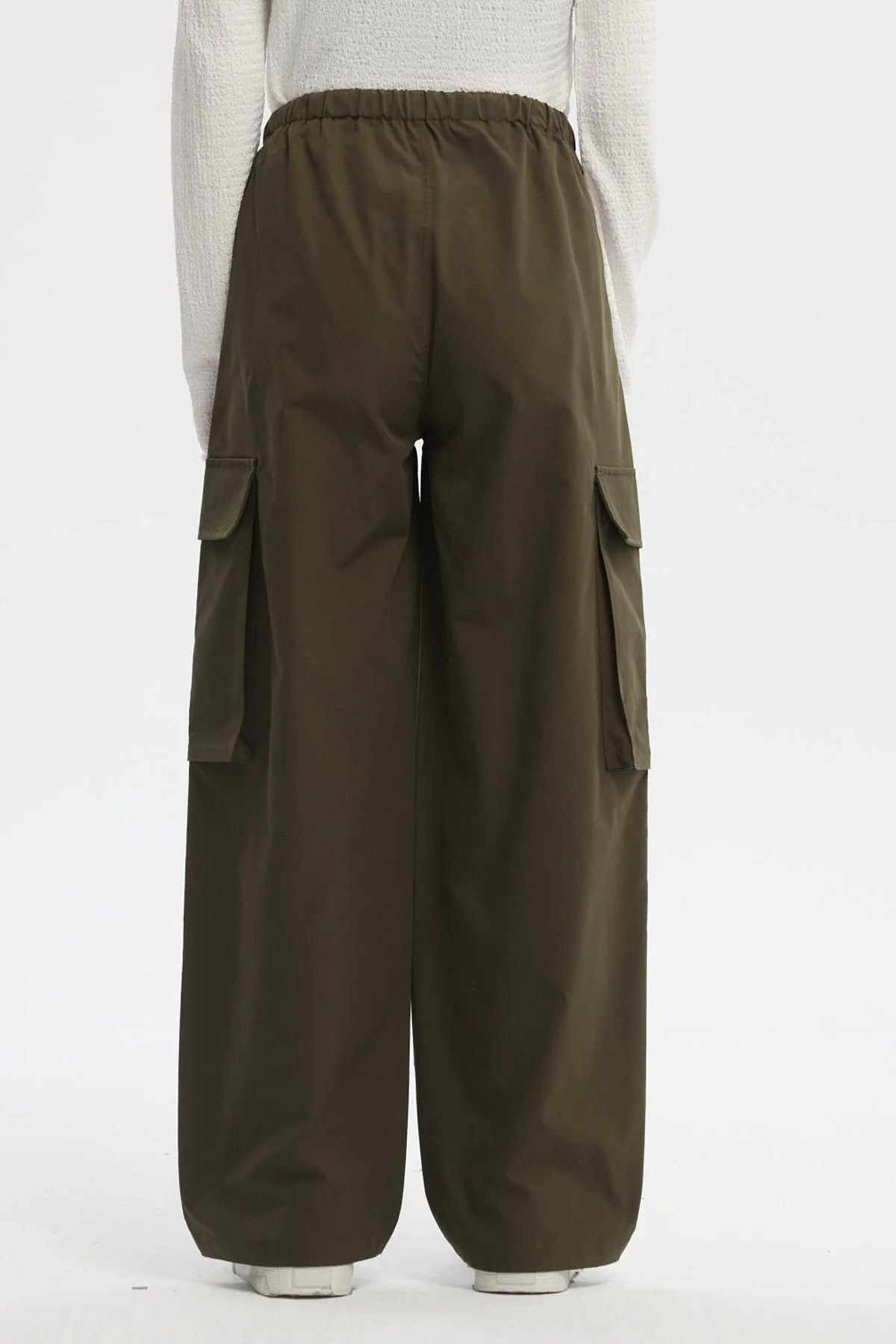 Pantalón Mujer Wide Leg Verde Militar - Image 3