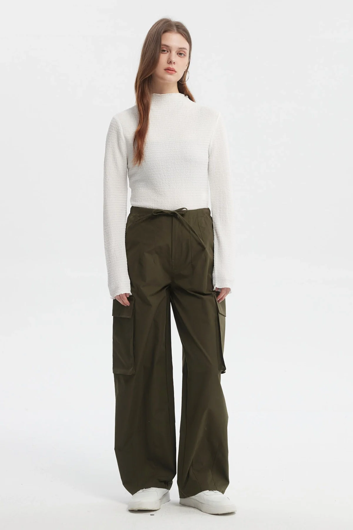 Pantalón Mujer Wide Leg Verde Militar - Image 4