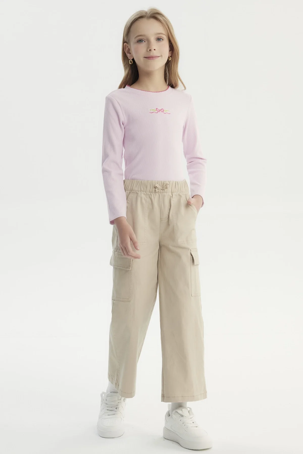 Pantalón Niña Calce Recto Beige - Image 4