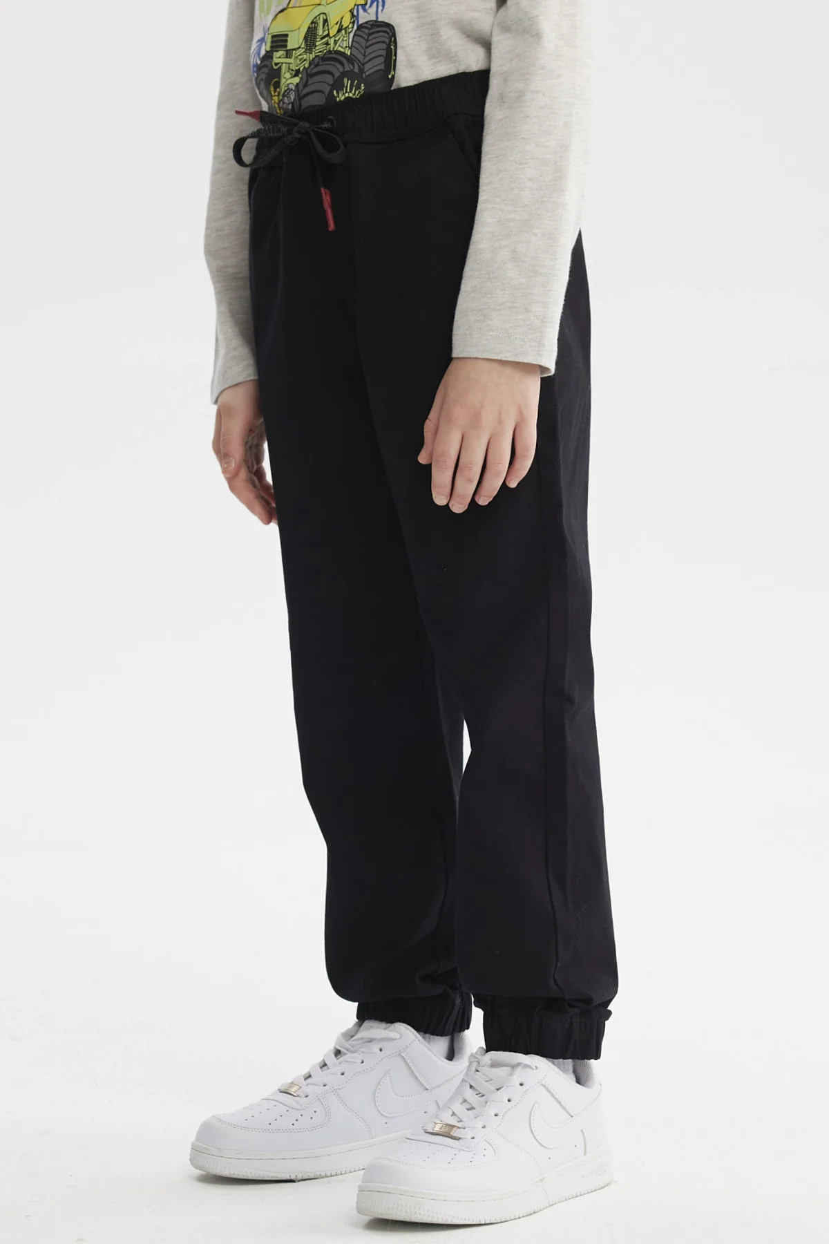 Pantalón Niño Básico Negro - Image 2