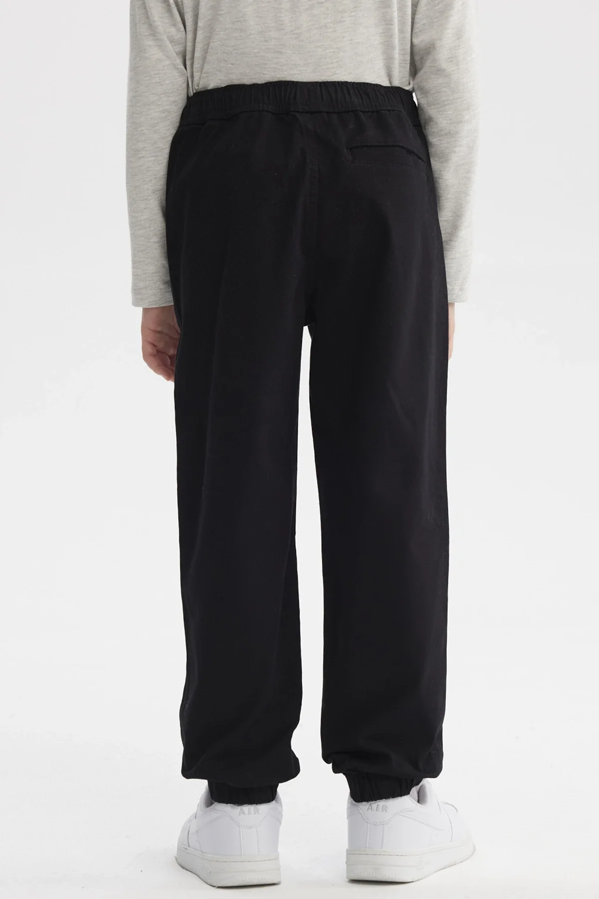 Pantalón Niño Básico Negro - Image 3
