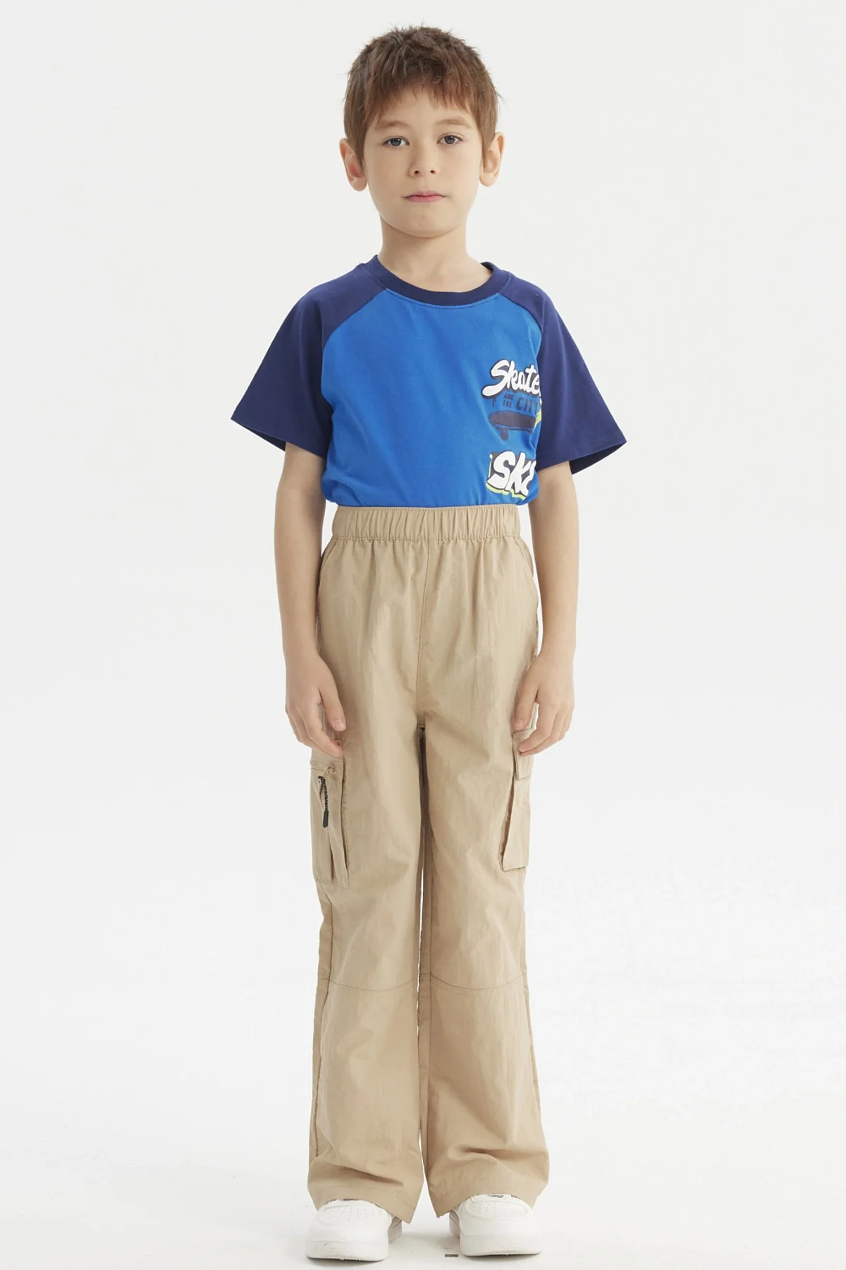 Pantalón Niño Calce Recto Taslan Kaki - Image 4