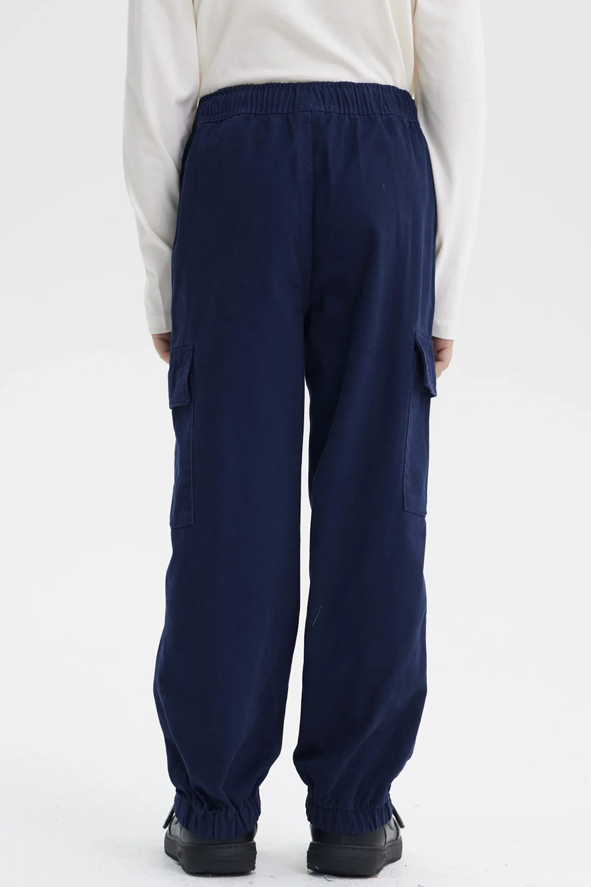 Pantalón Niño Pitillo Azul Oscuro - Image 3