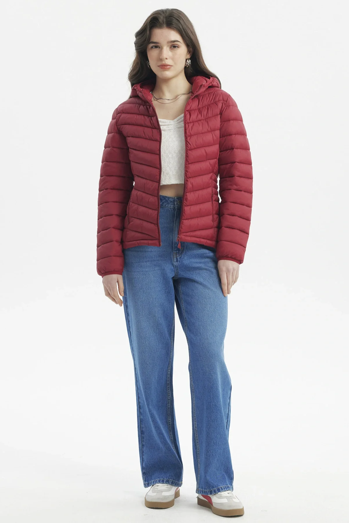 Parka Mujer Corta Plummy Cortes Burdeo - Image 4