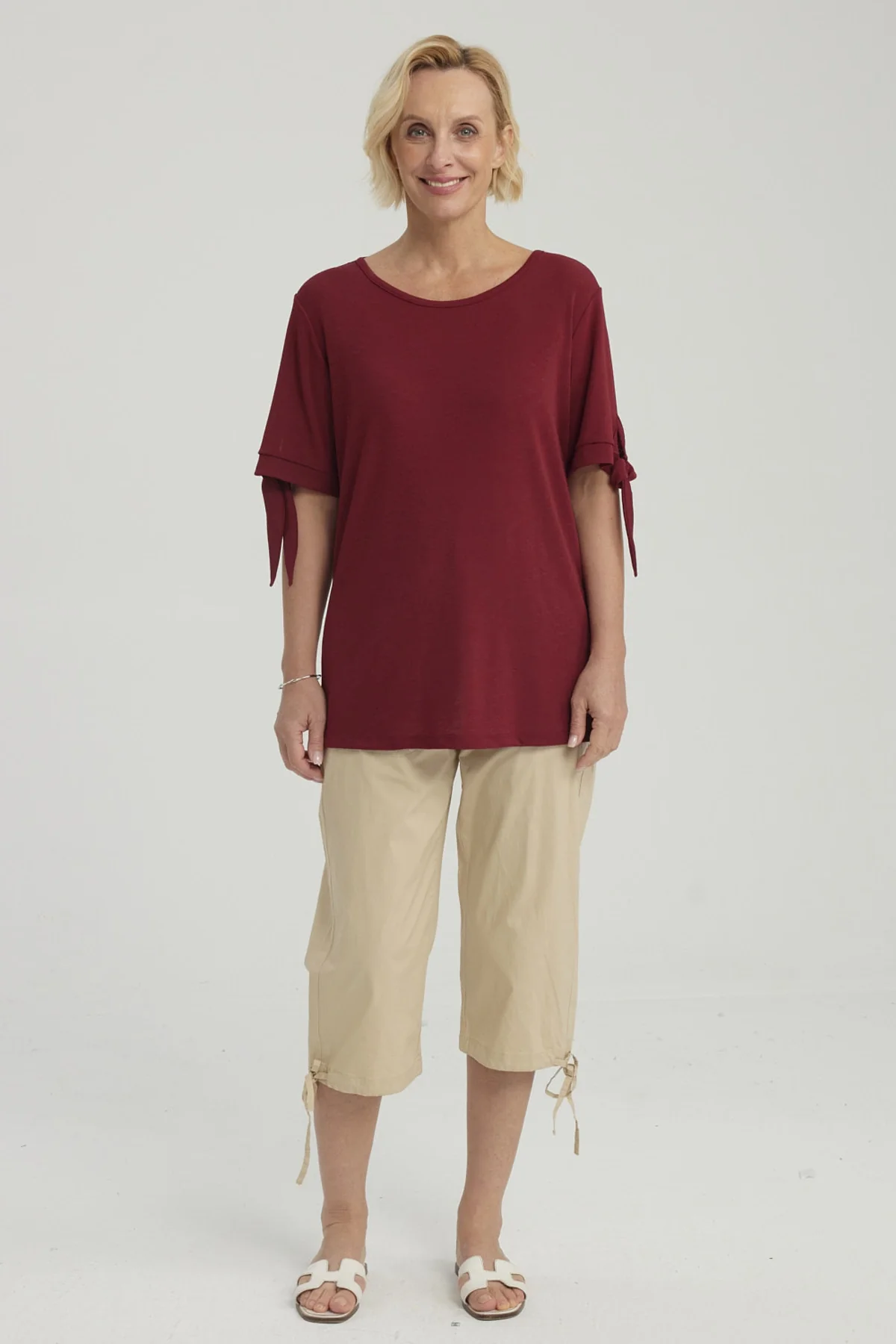 Pescador Mujer Con Cortes Y Apertura Beige - Image 2