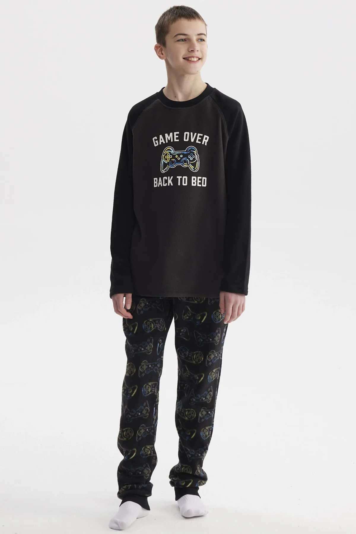 Pijama Niño Polera Y Pantalón Negro - Image 4