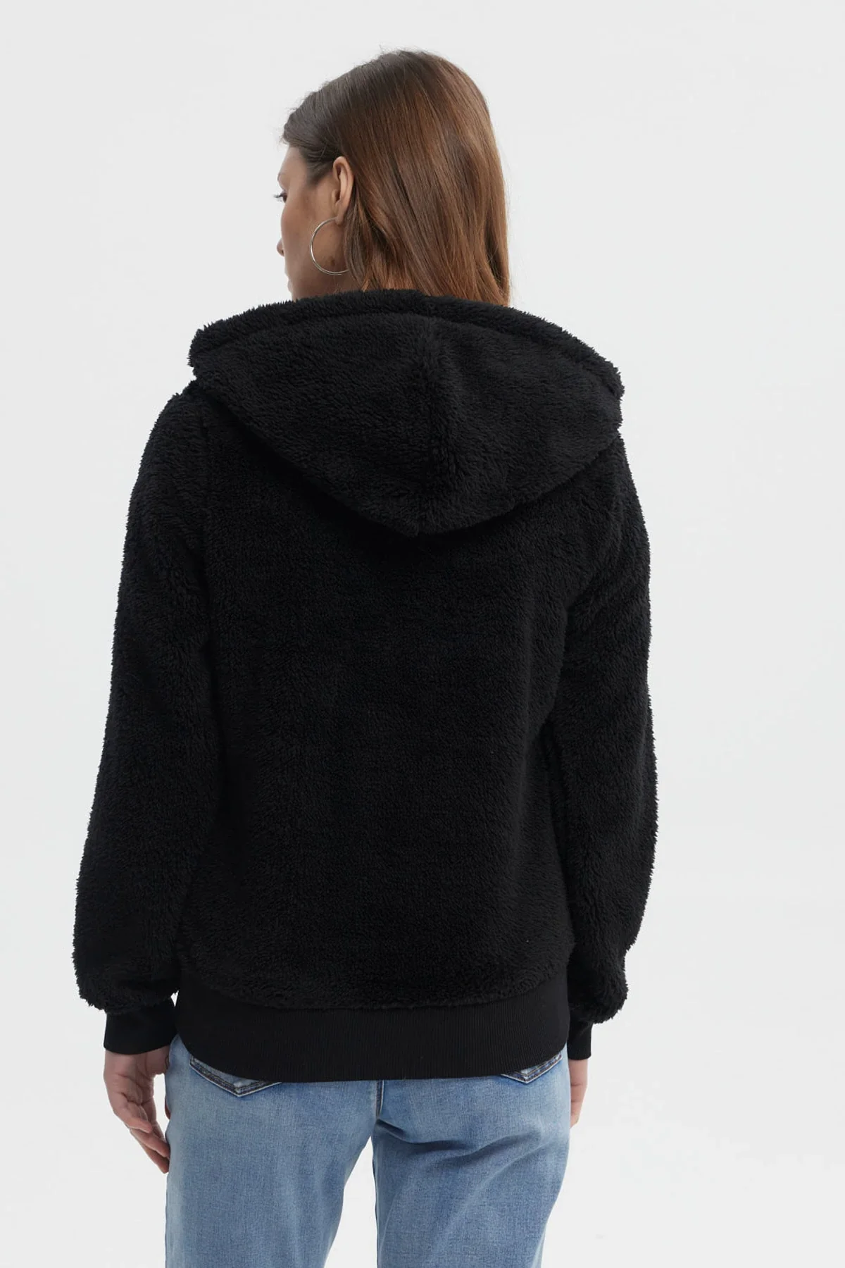 Polar Mujer Peludo Negro - Image 3