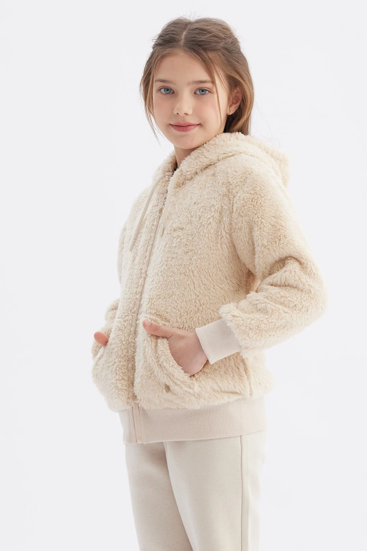 Polar Niña Peludo Básico Beige - Image 2