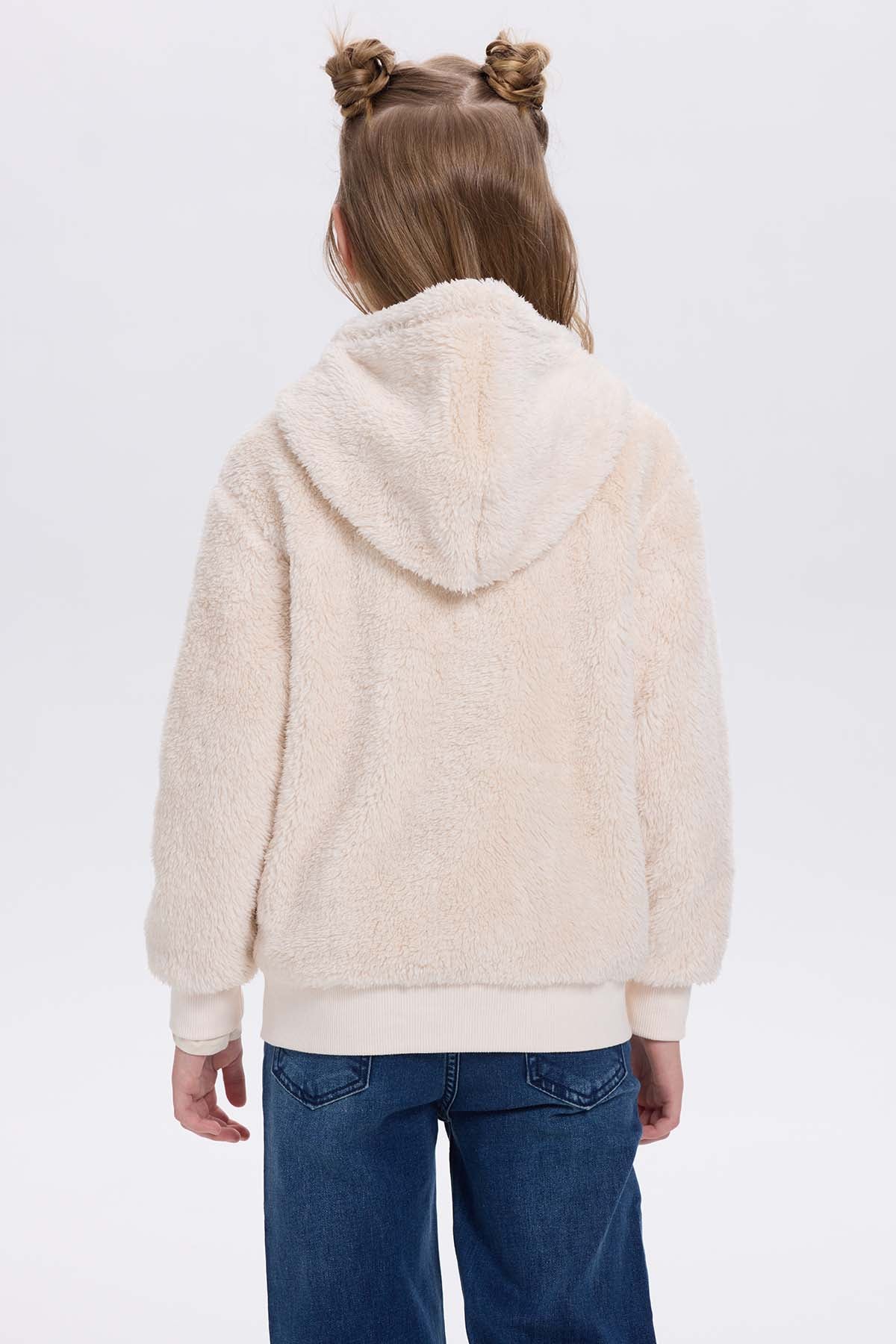 Polar Niña Peludo Beige - Image 3