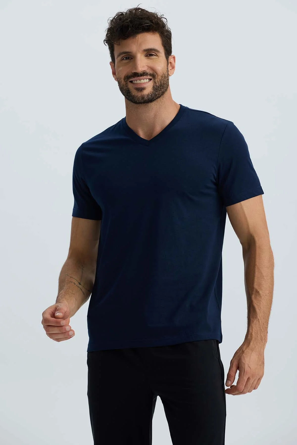 Polera Hombre Básica Azul - Image 2