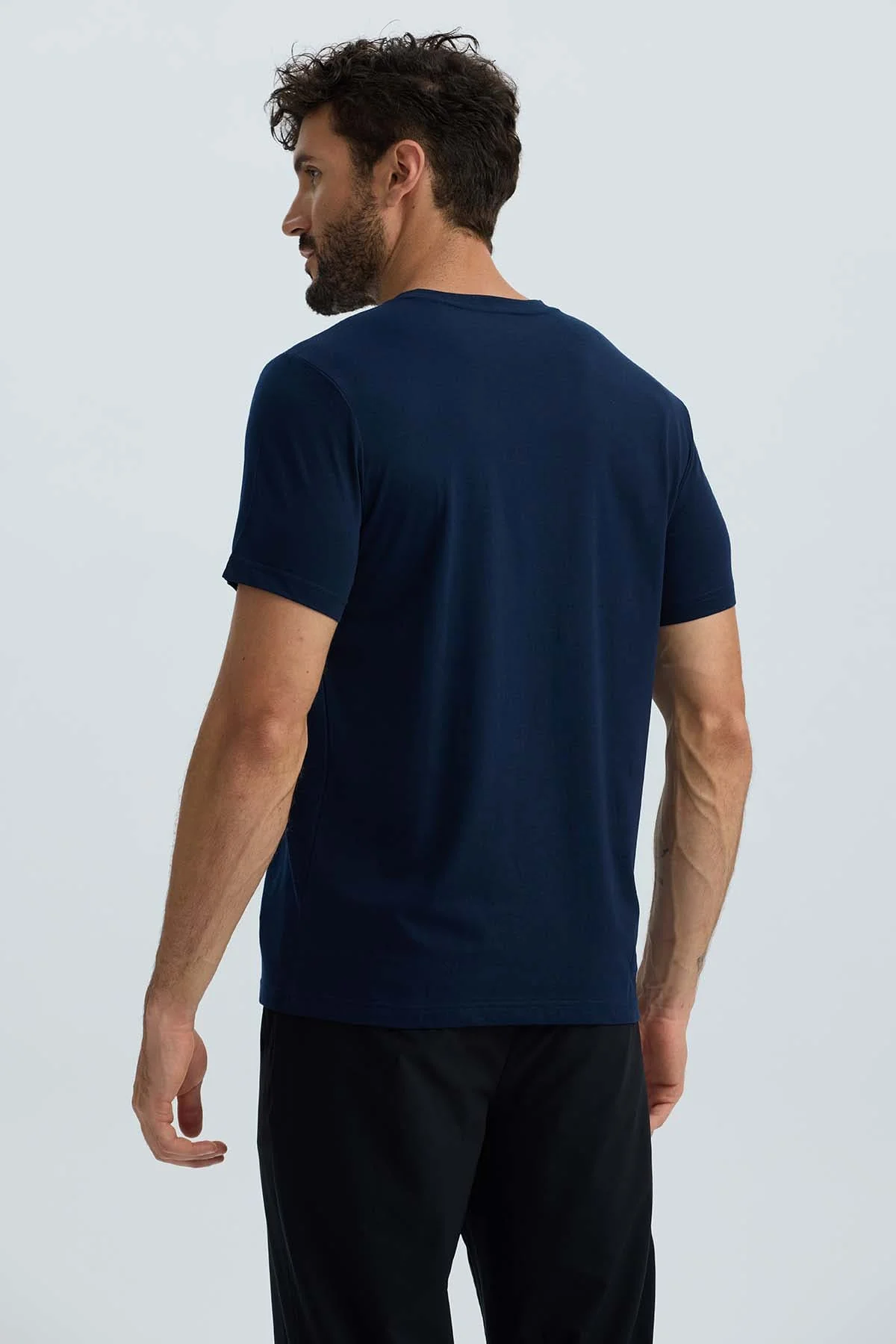 Polera Hombre Básica Azul - Image 3