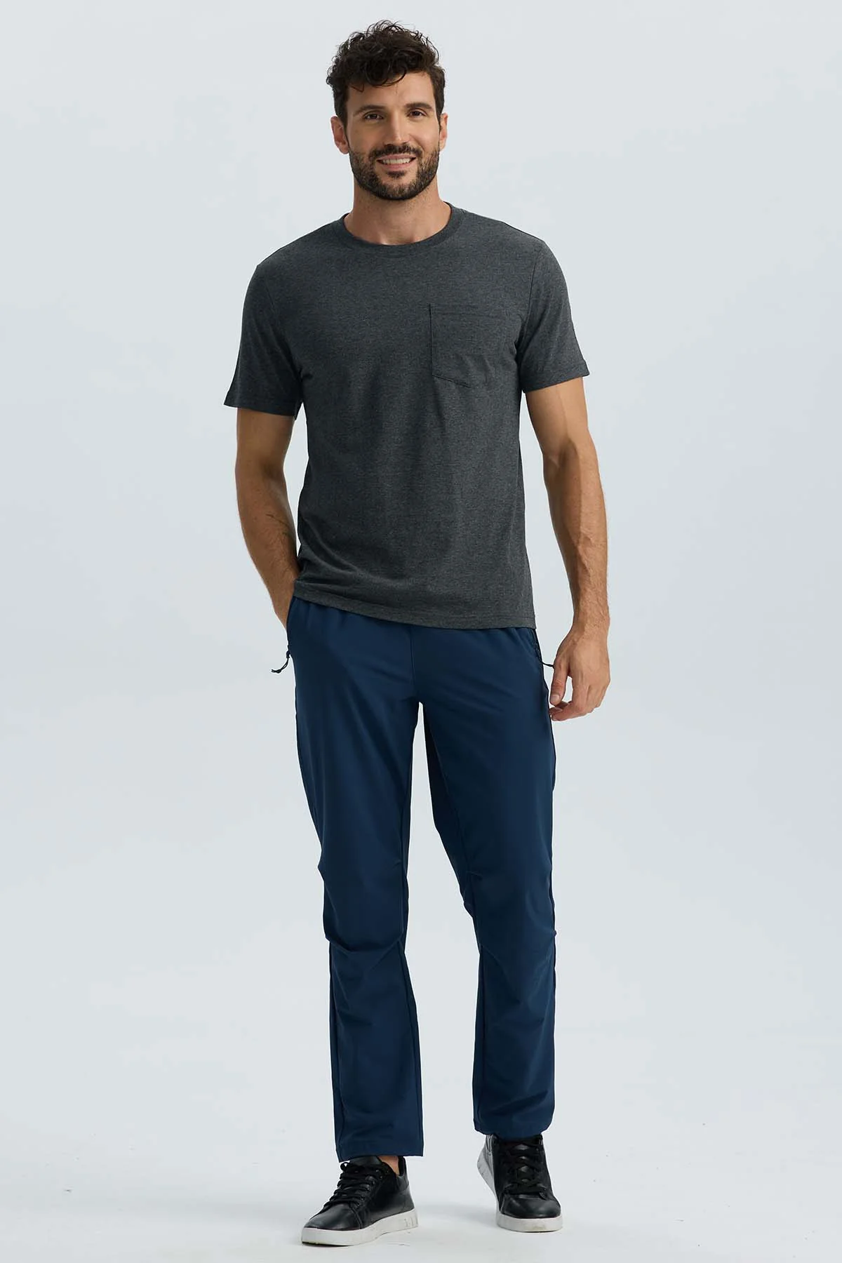 Polera Hombre Básica Con Bolsillo Gris Oscuro - Image 4