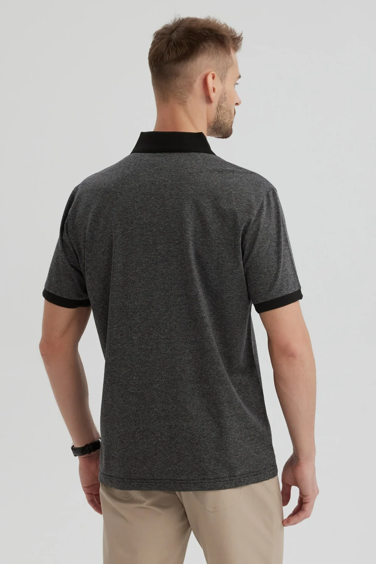 Polera Hombre Con Contraste Negro - Image 3