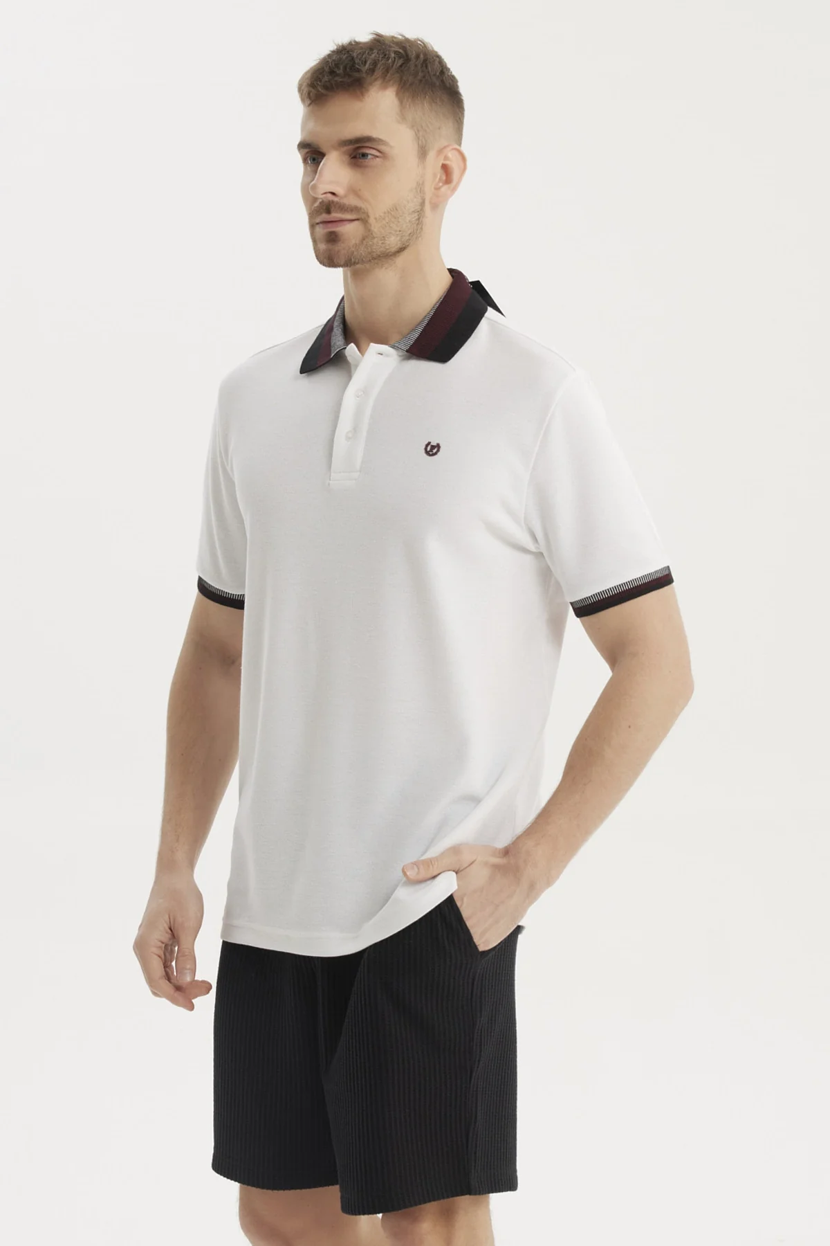 Polera Hombre Cuello Polo Blanco - Image 2