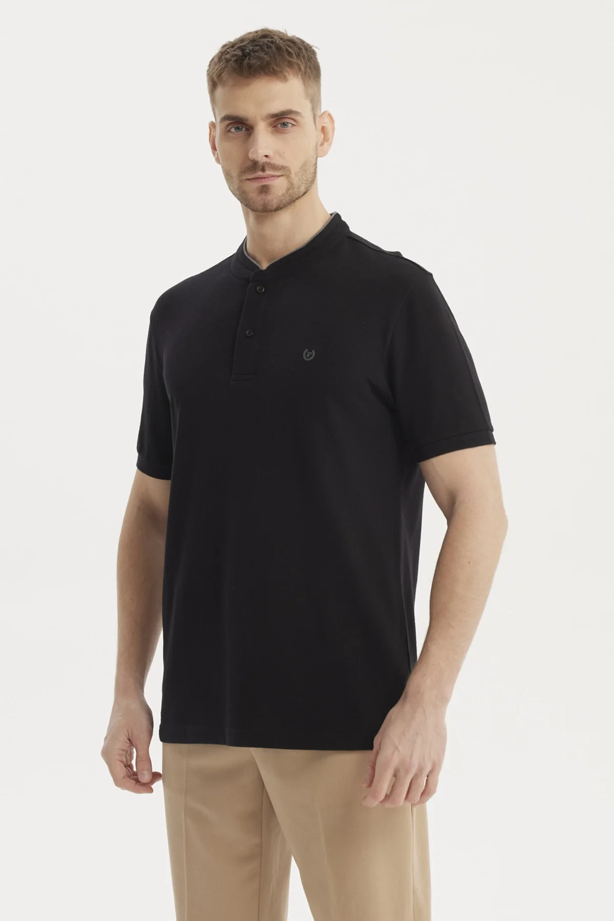 Polera Hombre Cuello Polo Negro - Image 2