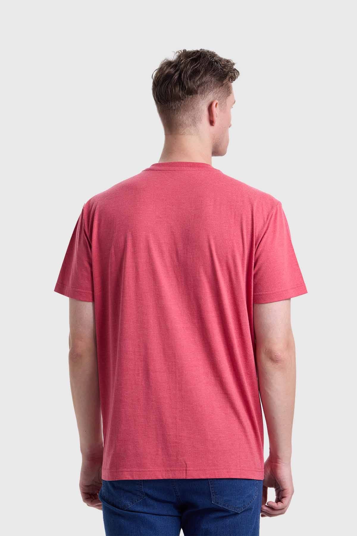 Polera Hombre Cuello V Básica Coral - Image 3