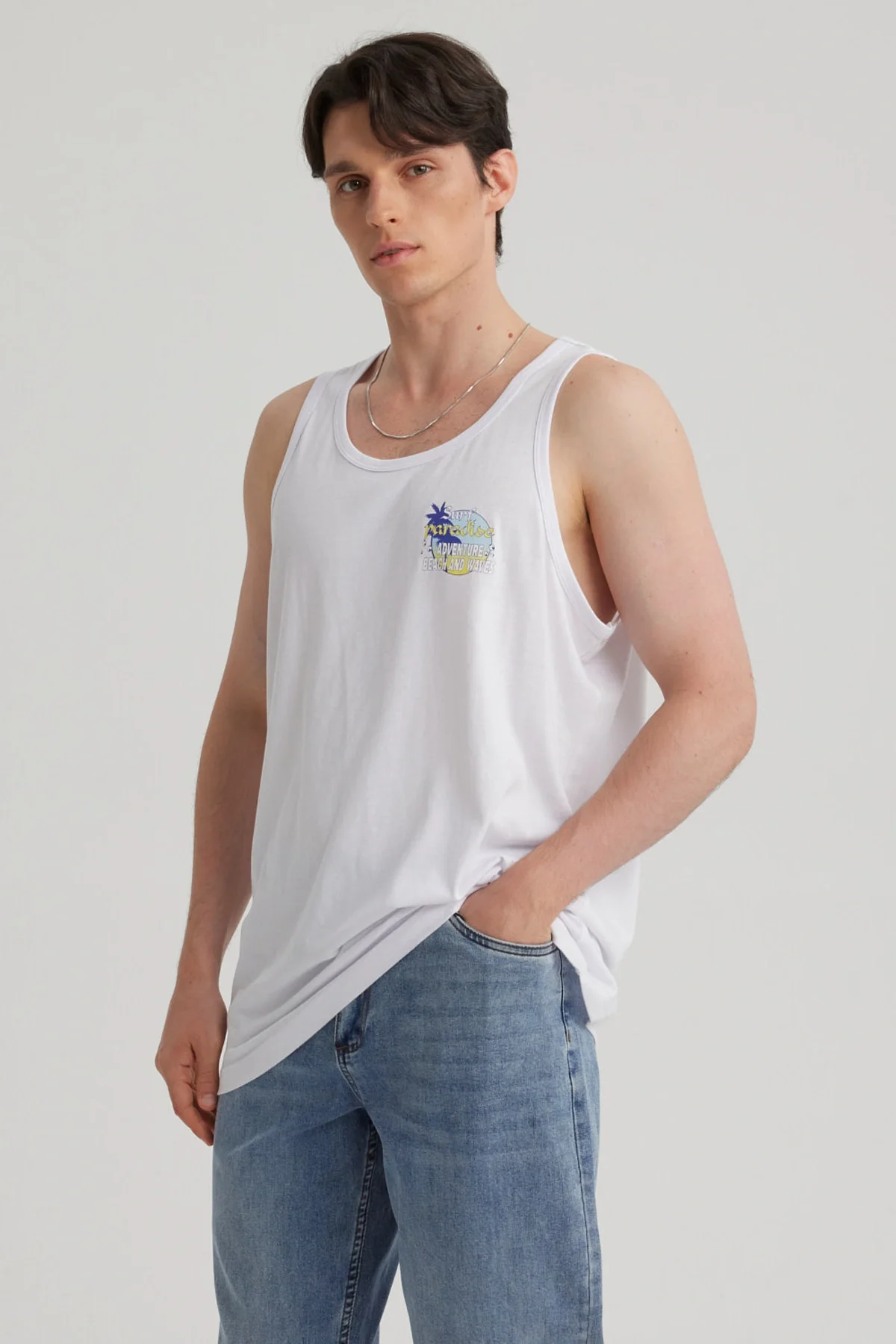 Polera Hombre Estampado Blanco - Image 2