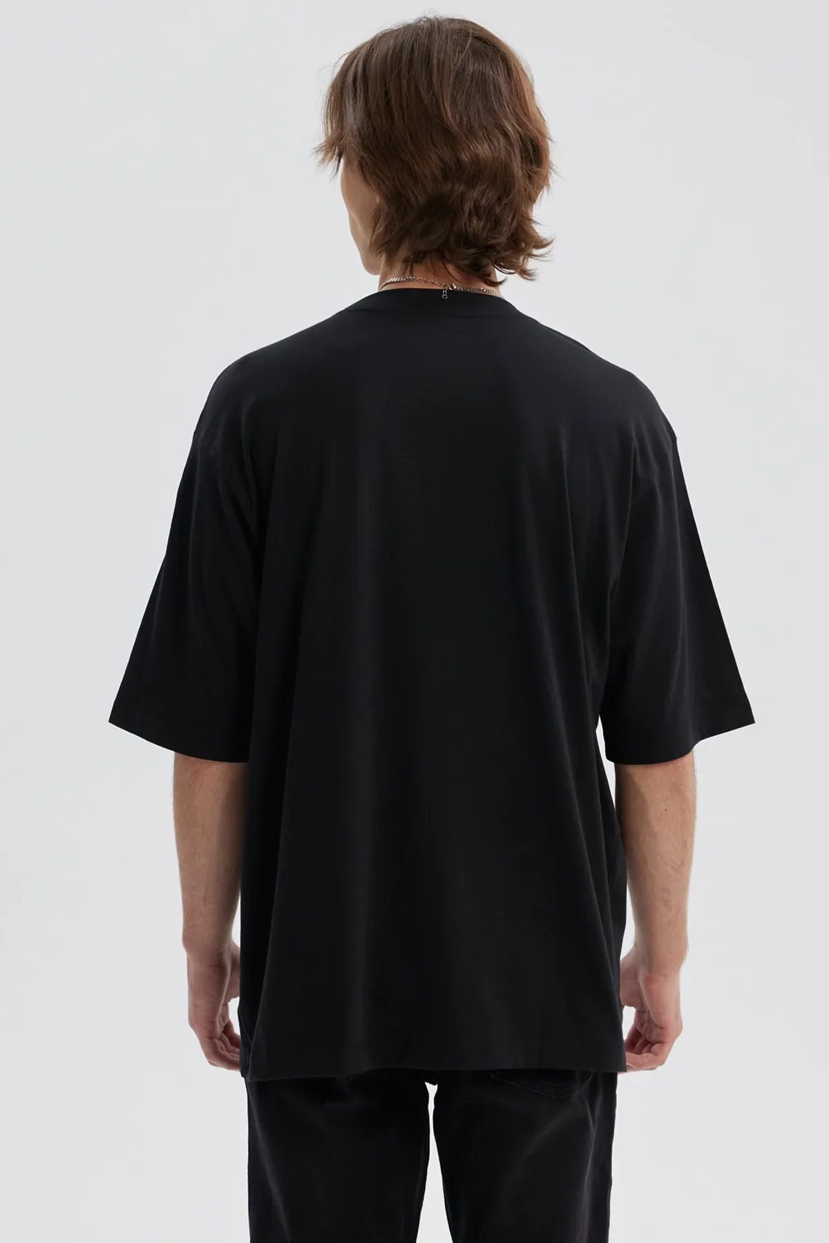 Polera Hombre Estampado Negro - Image 3