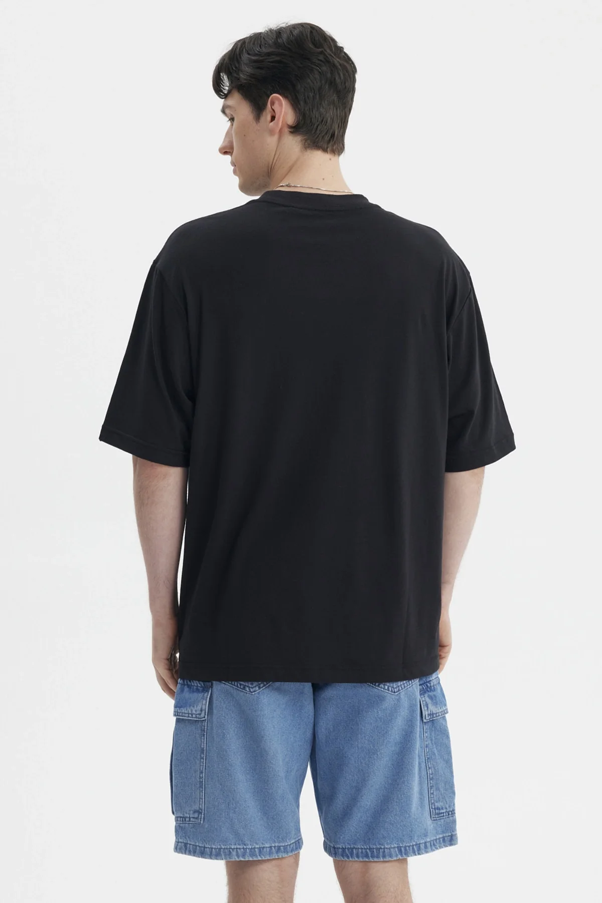 Polera Hombre Estampado Negro - Image 3