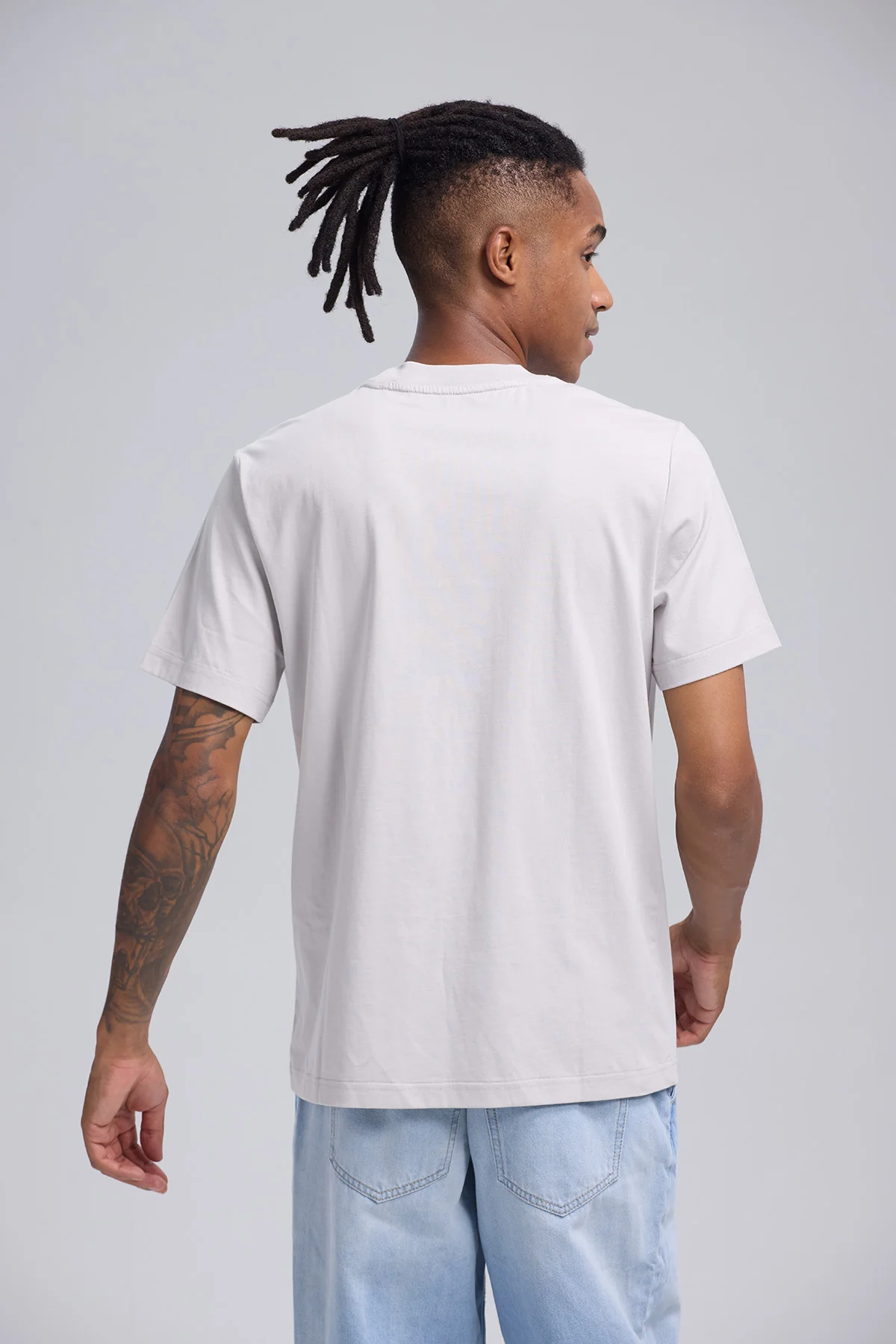 Polera Hombre Hey Arnold Gris - Image 3