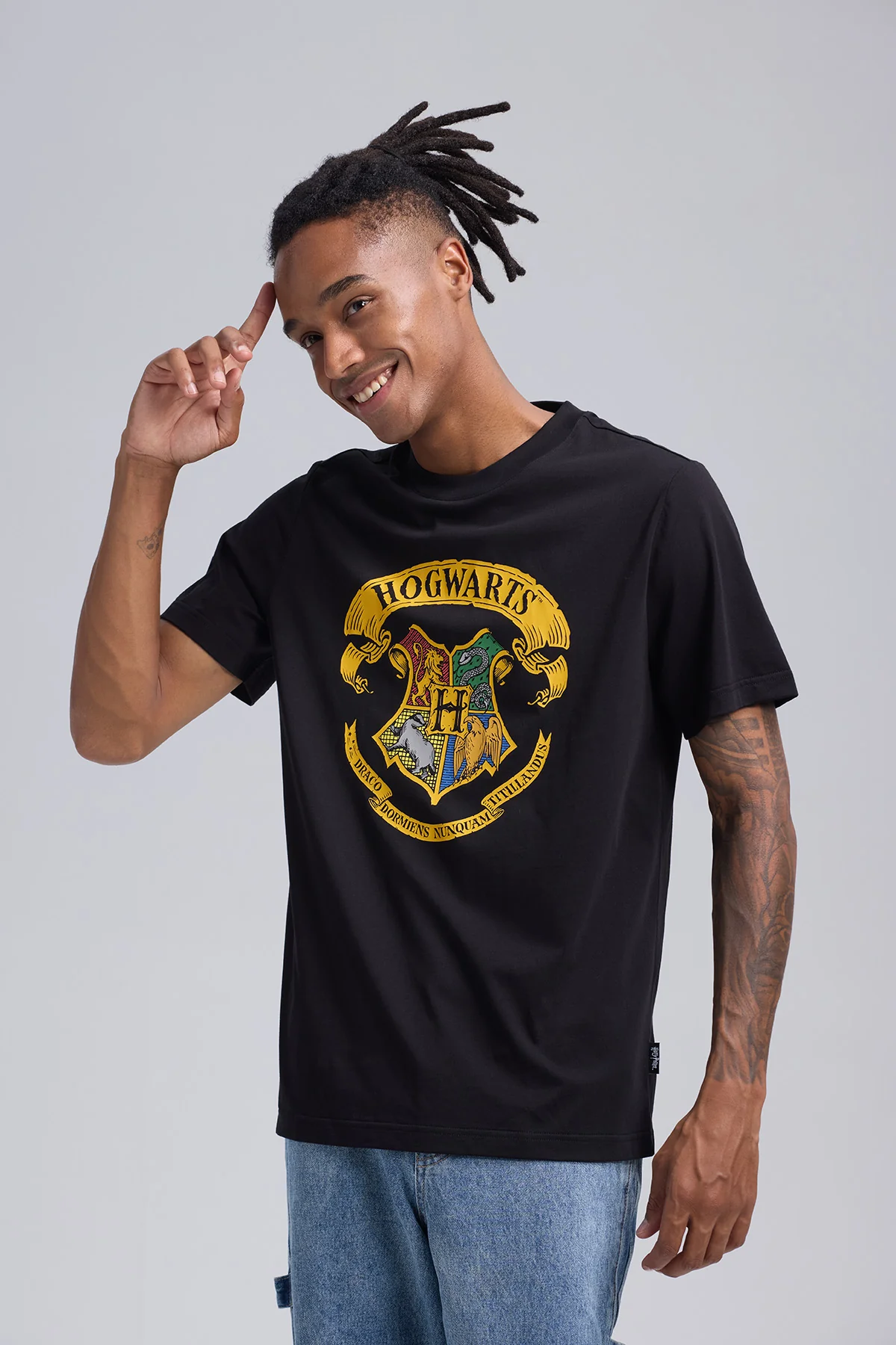Polera Hombre Hogwarts Negro - Image 2