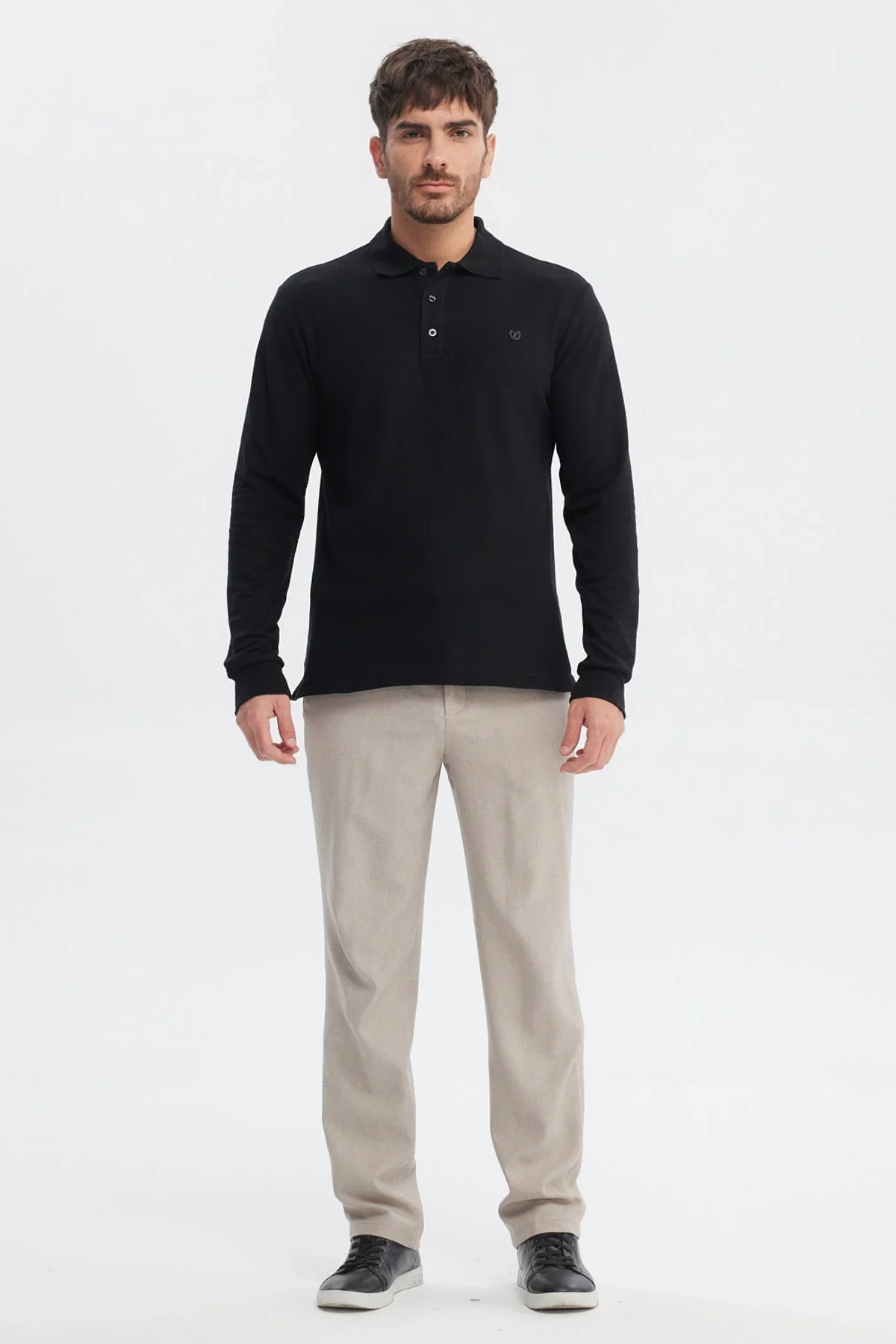 Polera Hombre Lisa Borbada Con Botones Negro - Image 4