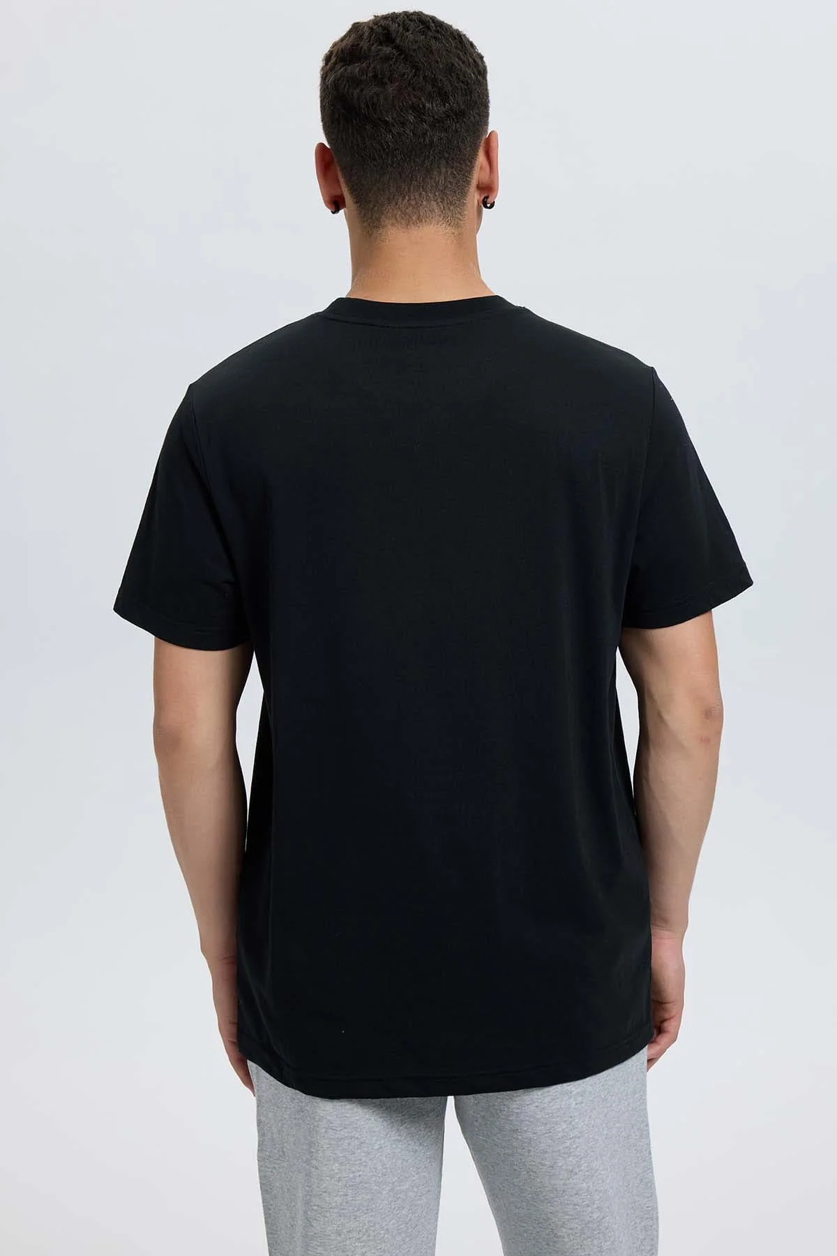 Polera Hombre Regular Fit Básica Negro - Image 3