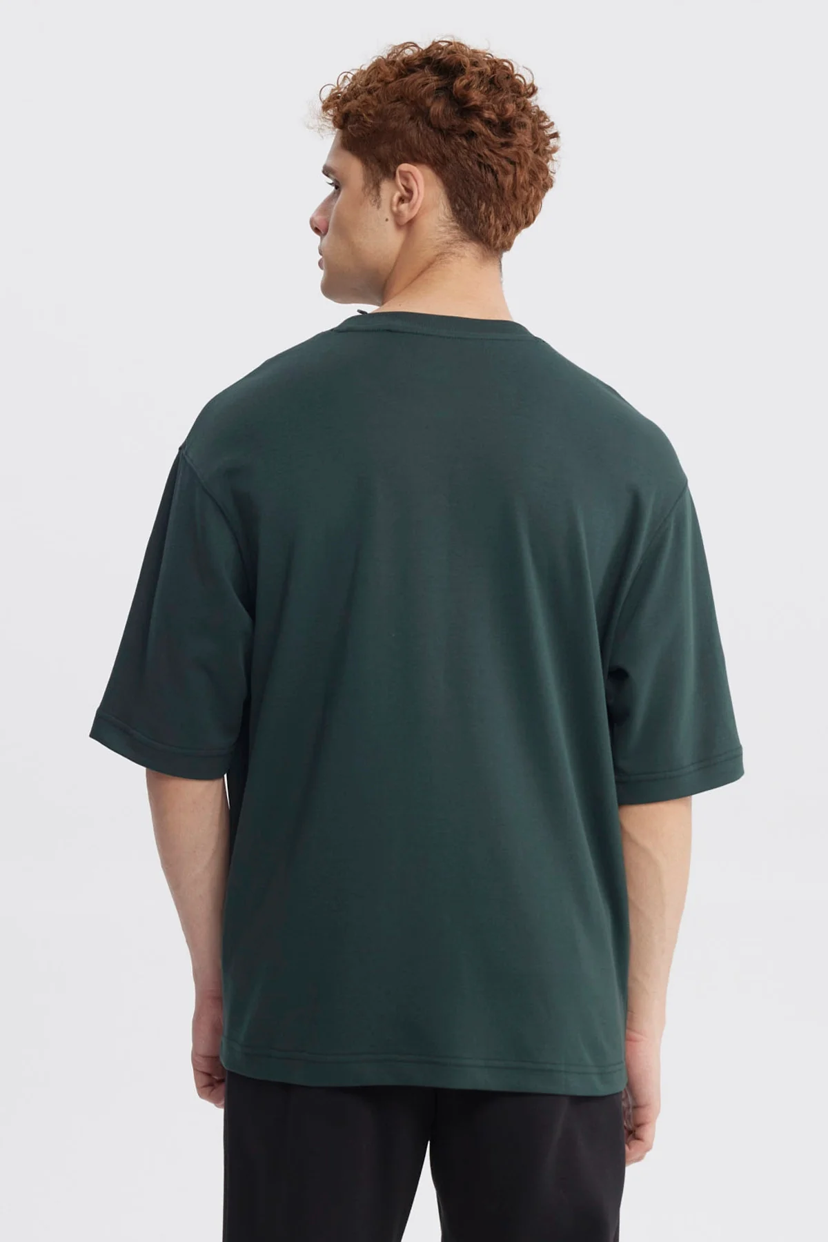 Polera Hombre Loose Fit Petroleo - Image 3
