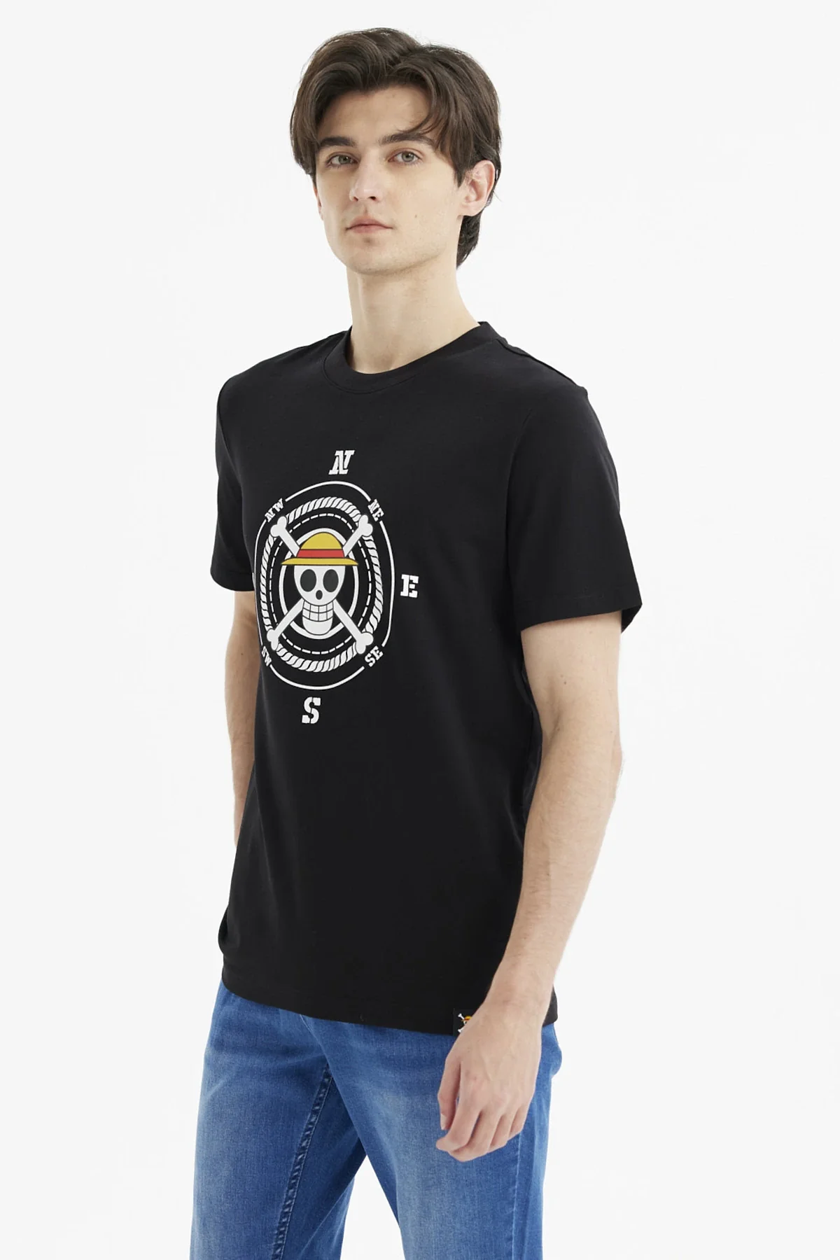 Polera Hombre One Piece Negro - Image 3