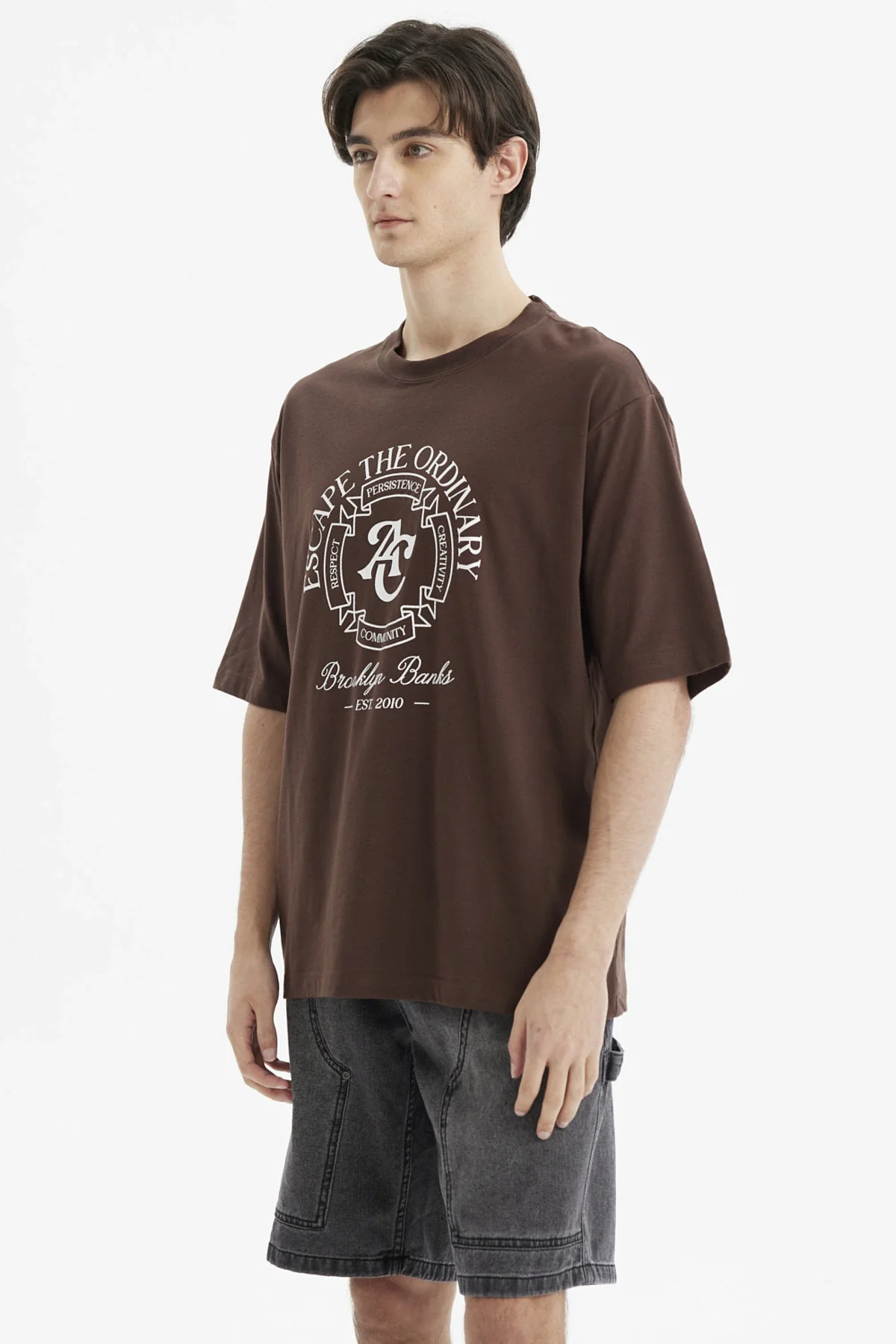 Polera Hombre Oversize Brooklyn Chocolate - Image 2