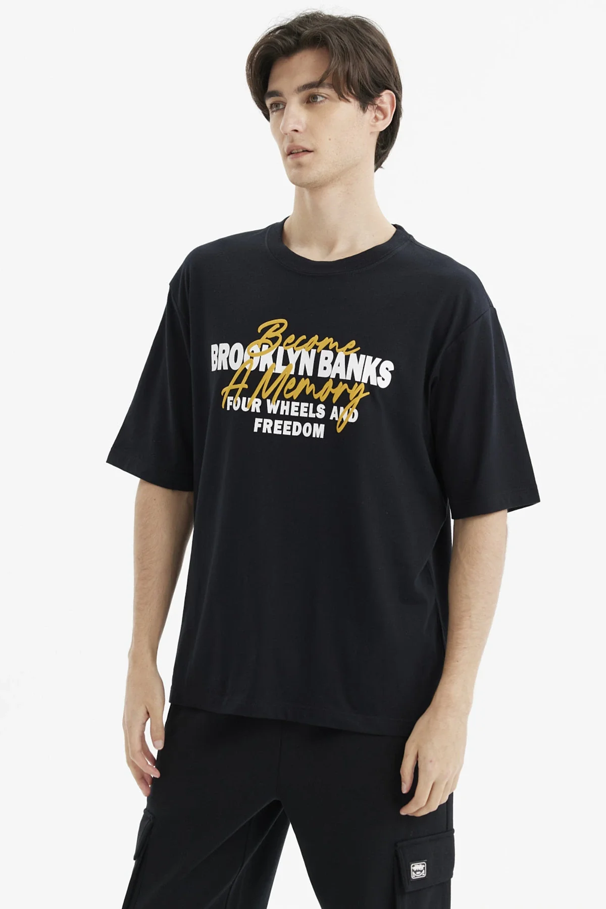 Polera Hombre Oversize Brooklyn Negro - Image 2