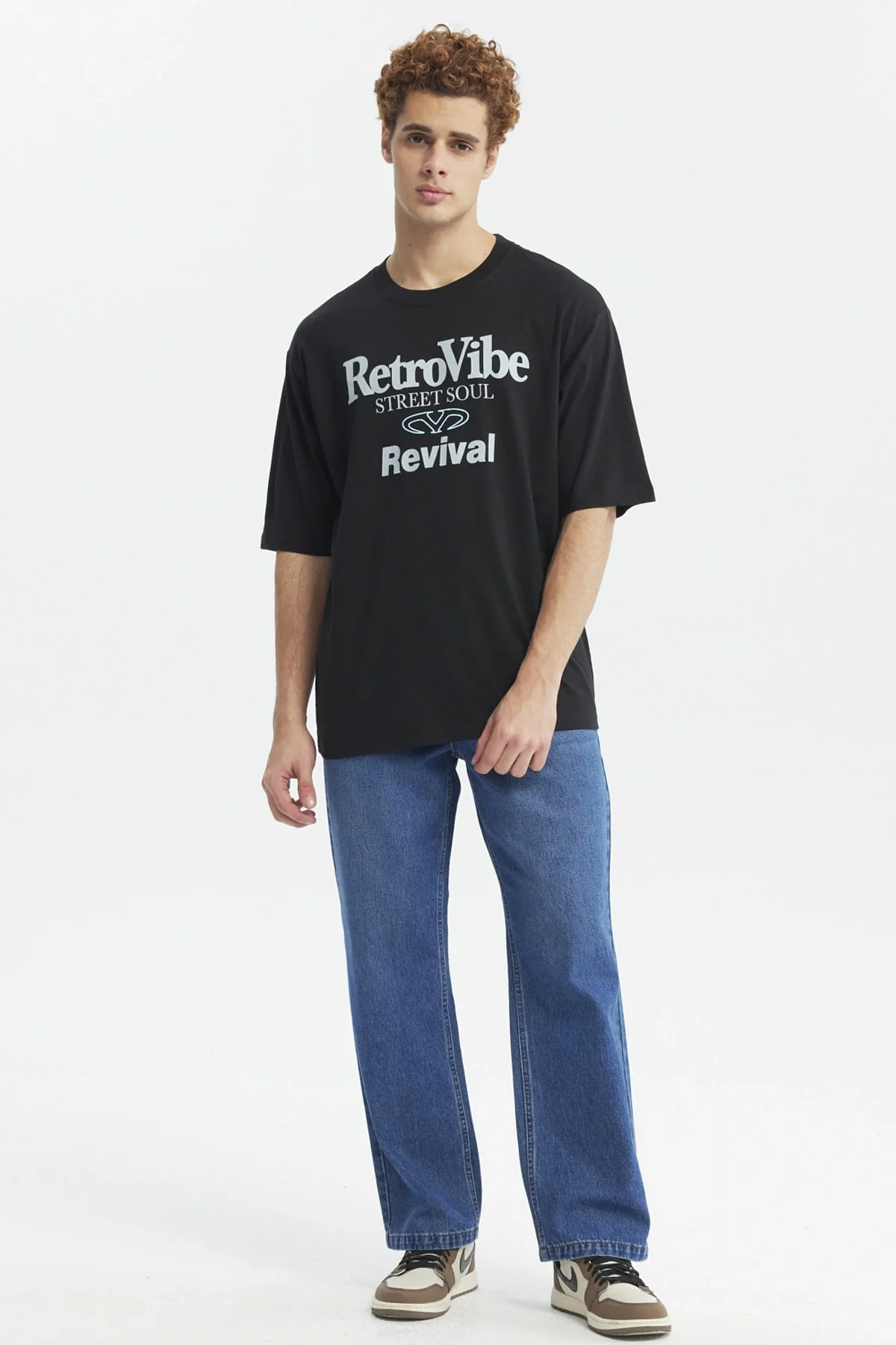 Polera Hombre Oversize Retro Print Negro - Image 4