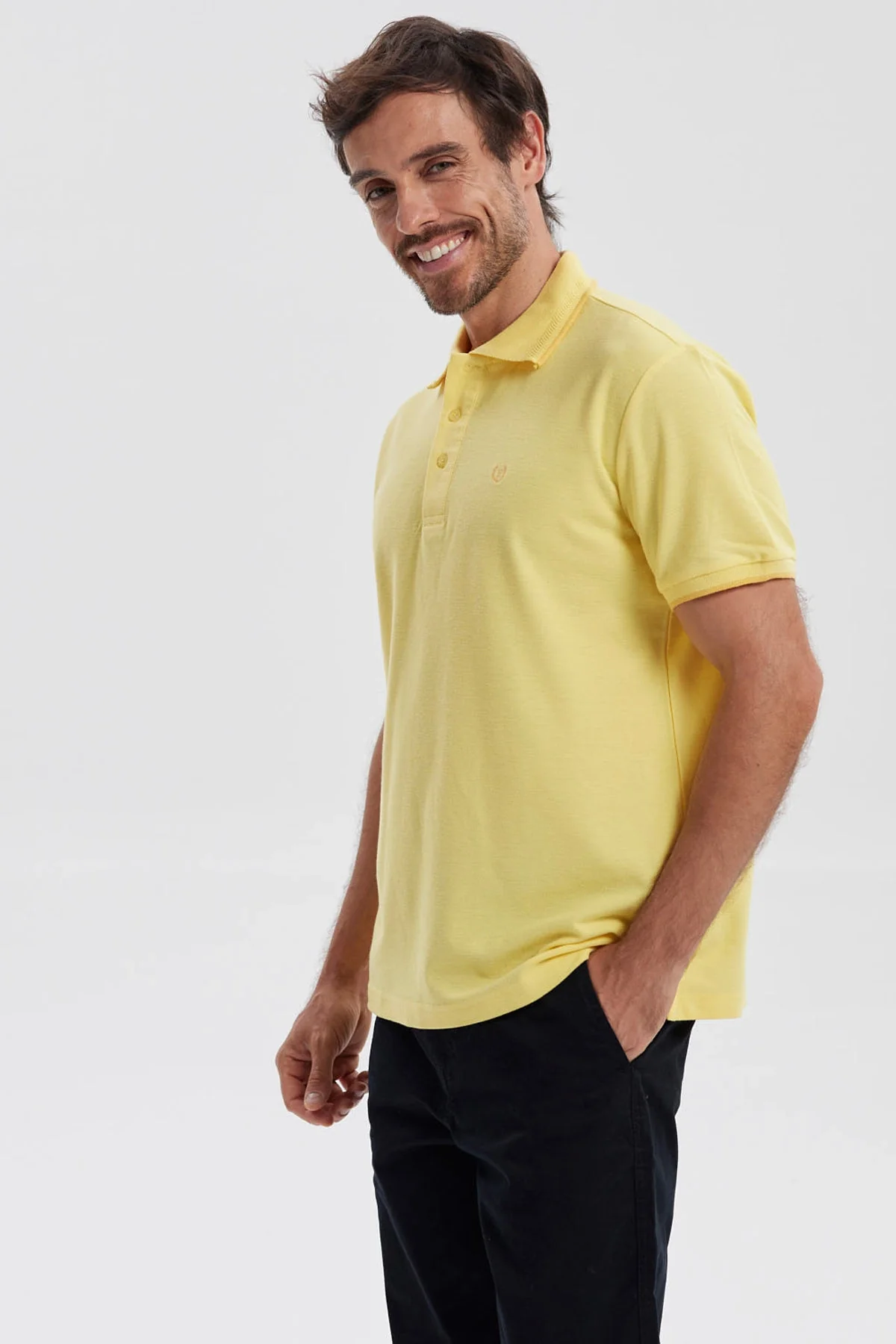 Polera Hombre Pique Básica Lisa Amarillo - Image 2