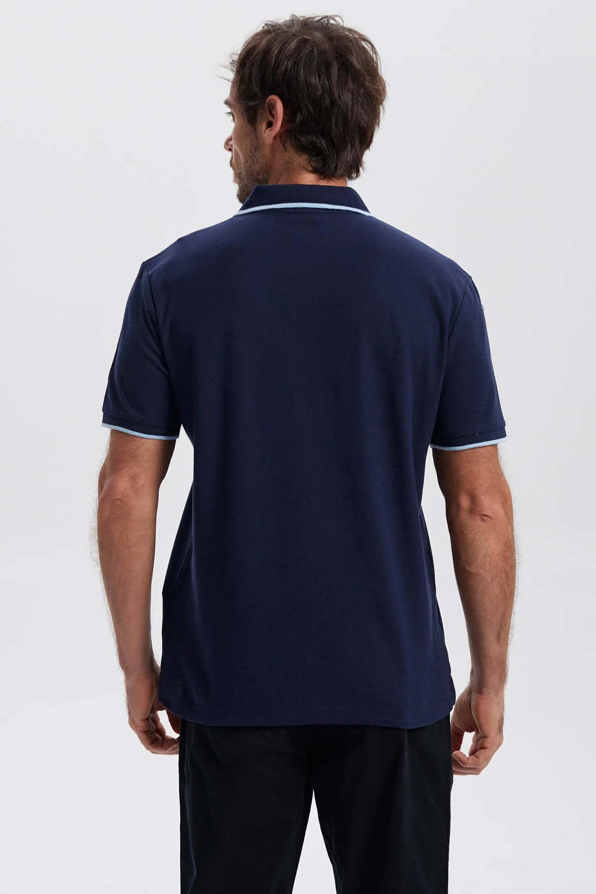 Polera Hombre Pique Básica Lisa Azul Marino - Image 3