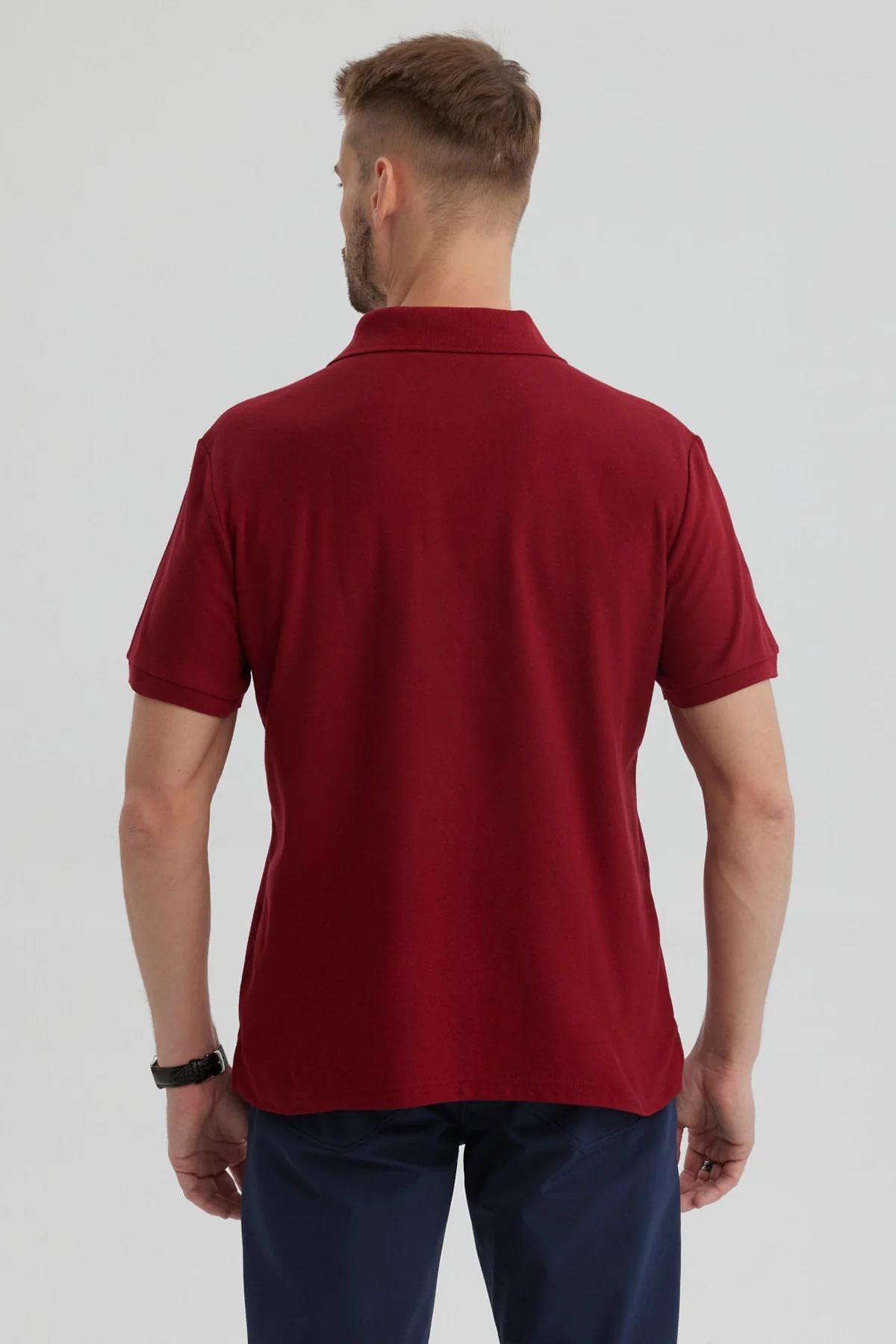 Polera Hombre Pique Básica Lisa Burdeo - Image 3