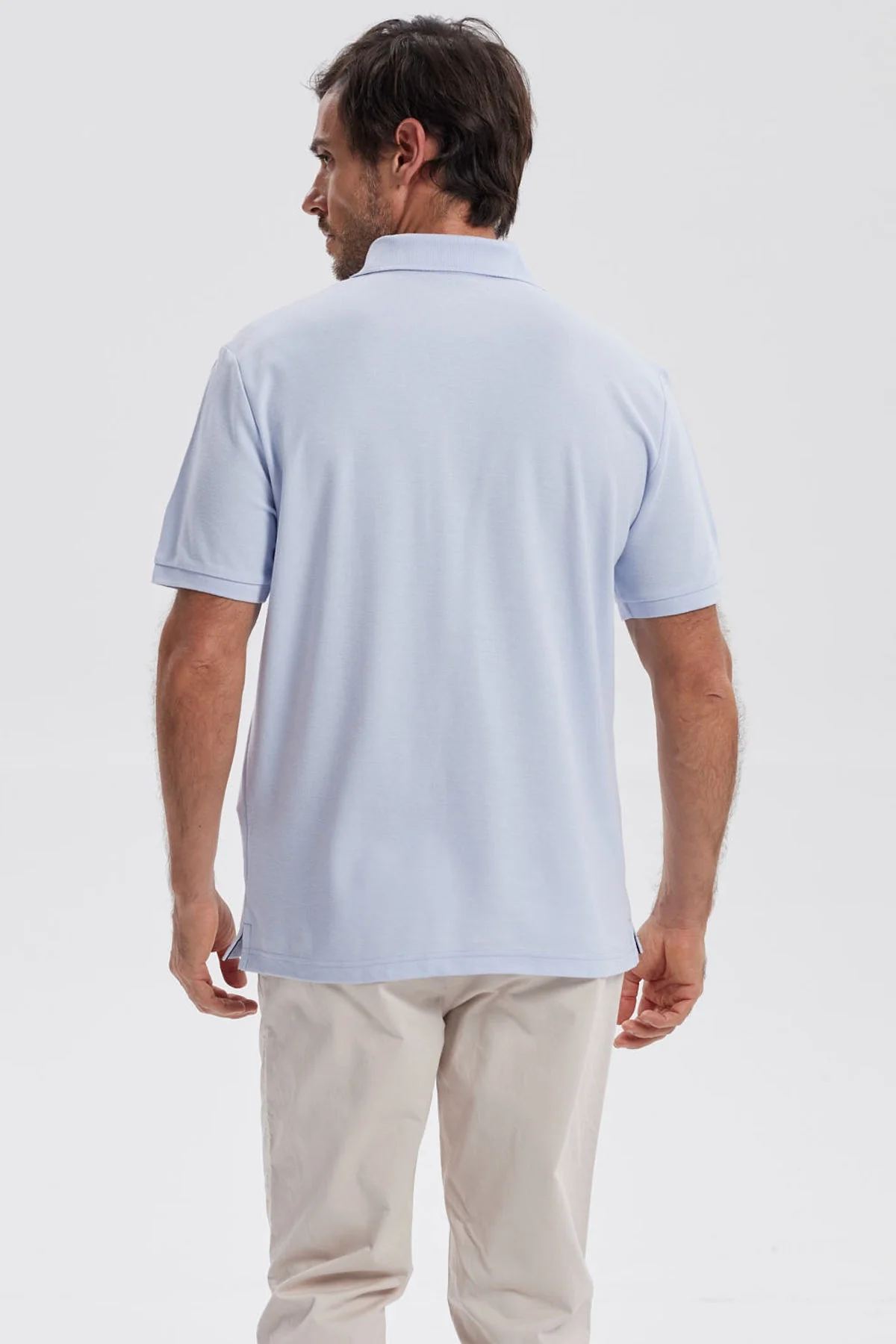 Polera Hombre Pique Básica Lisa Celeste - Image 3